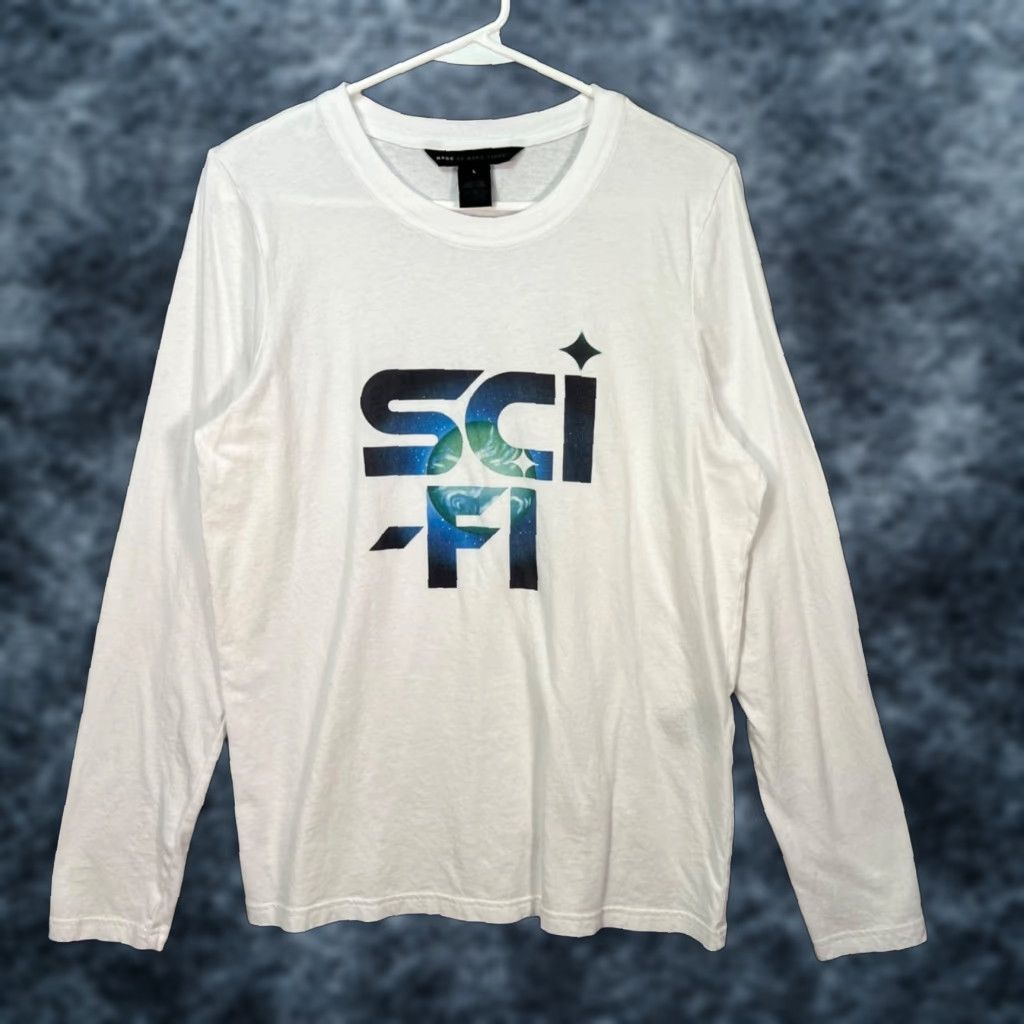 Marc by Marc Jacobs Marc by Marc Jacobs Long Sleeve White T-Shirt Sci-Fi Graphic Womens Size L Size L / US 10 / IT 46 - 1 Thumbnail