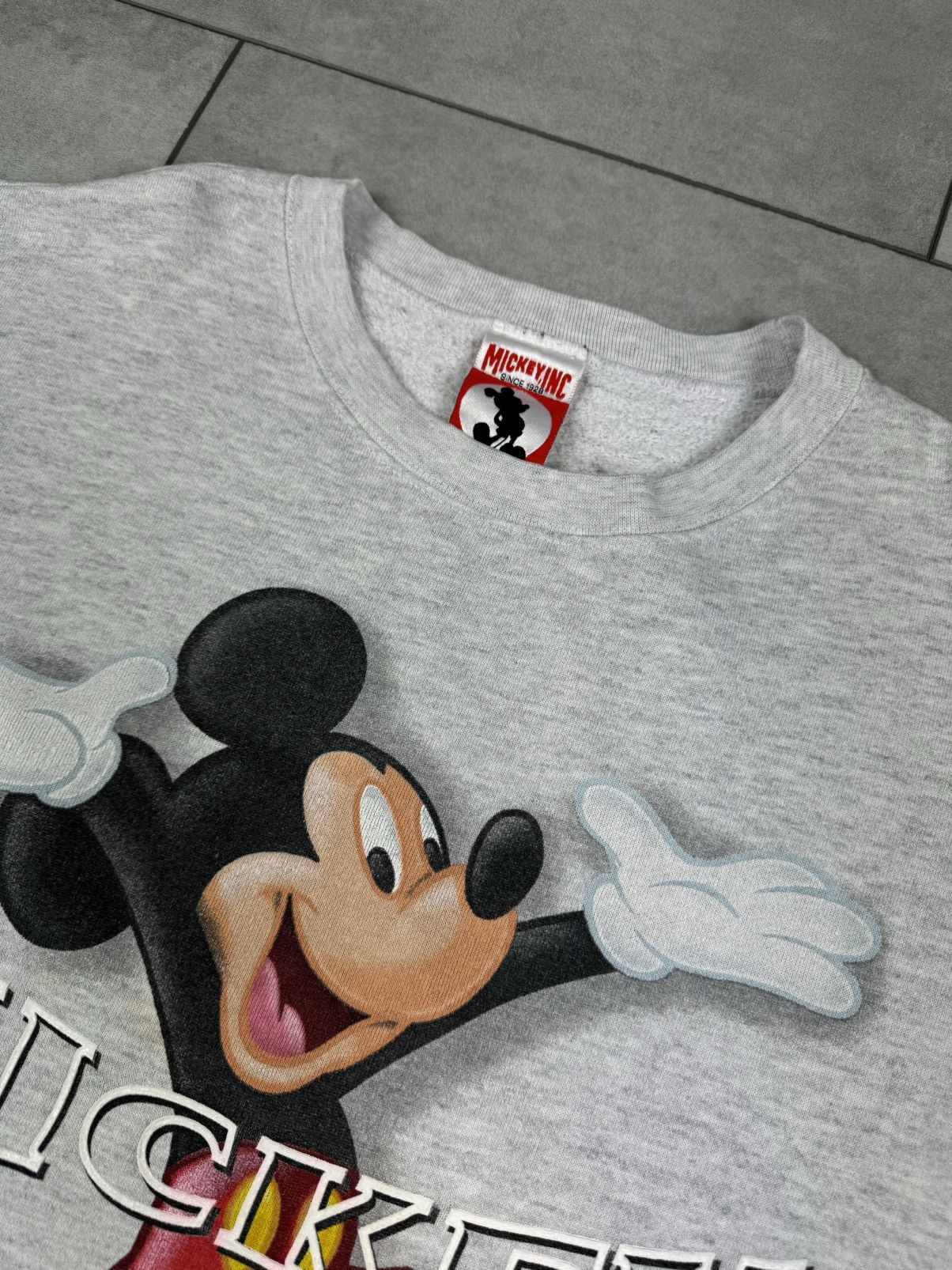 Disney Mickey Mouse x Disney vintage crewneck USA Size US XXL / EU 58 / 5 - 8 Thumbnail