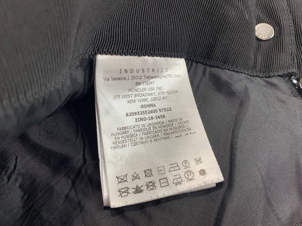 Japanese Brand × Moncler Womens skirt Moncler Size 46 Size 32" / US 10 / IT 46 - 8 Thumbnail