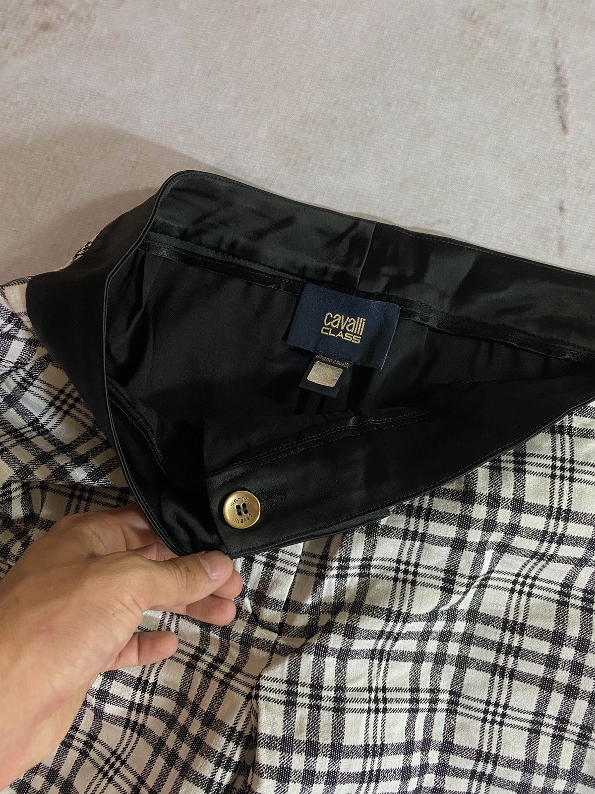 Cavalli Class × Roberto Cavalli Luxury Roberto Cavalli class checkered pants Size 30" / US 8 / IT 44 - 6 Thumbnail