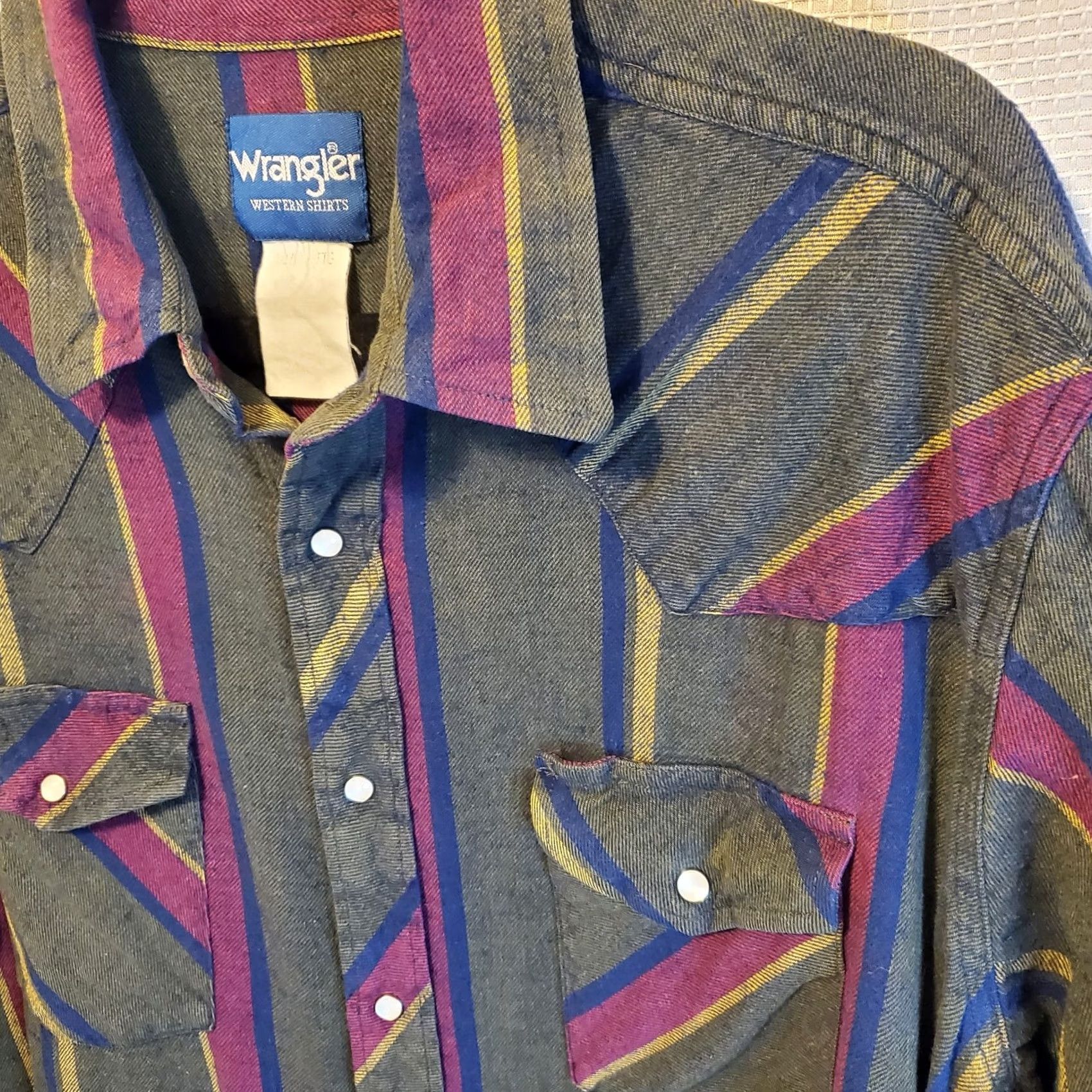 Wrangler VINTAGE Wrangler Blanket Flannel Shirt Men 2XL Blue Striped Pearl Snap Western 90s Cowboy Workwear Shirt Size US XXL / EU 58 / 5 - 3 Thumbnail
