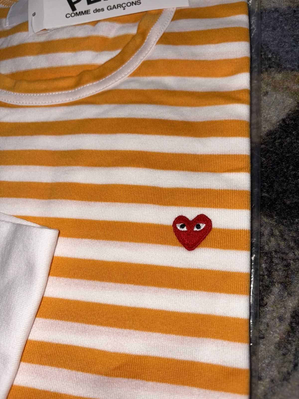 Comme des Garcons PLAY Comme Des Garcons Play Stripes Heart Long Sleeve Tee Size US XL / EU 56 / 4 - 3 Thumbnail