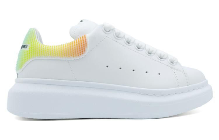 Alexander McQueen o1w1db10925 Oversized Sneaker in White Size US 9.5 / IT 39.5 - 2 Thumbnail