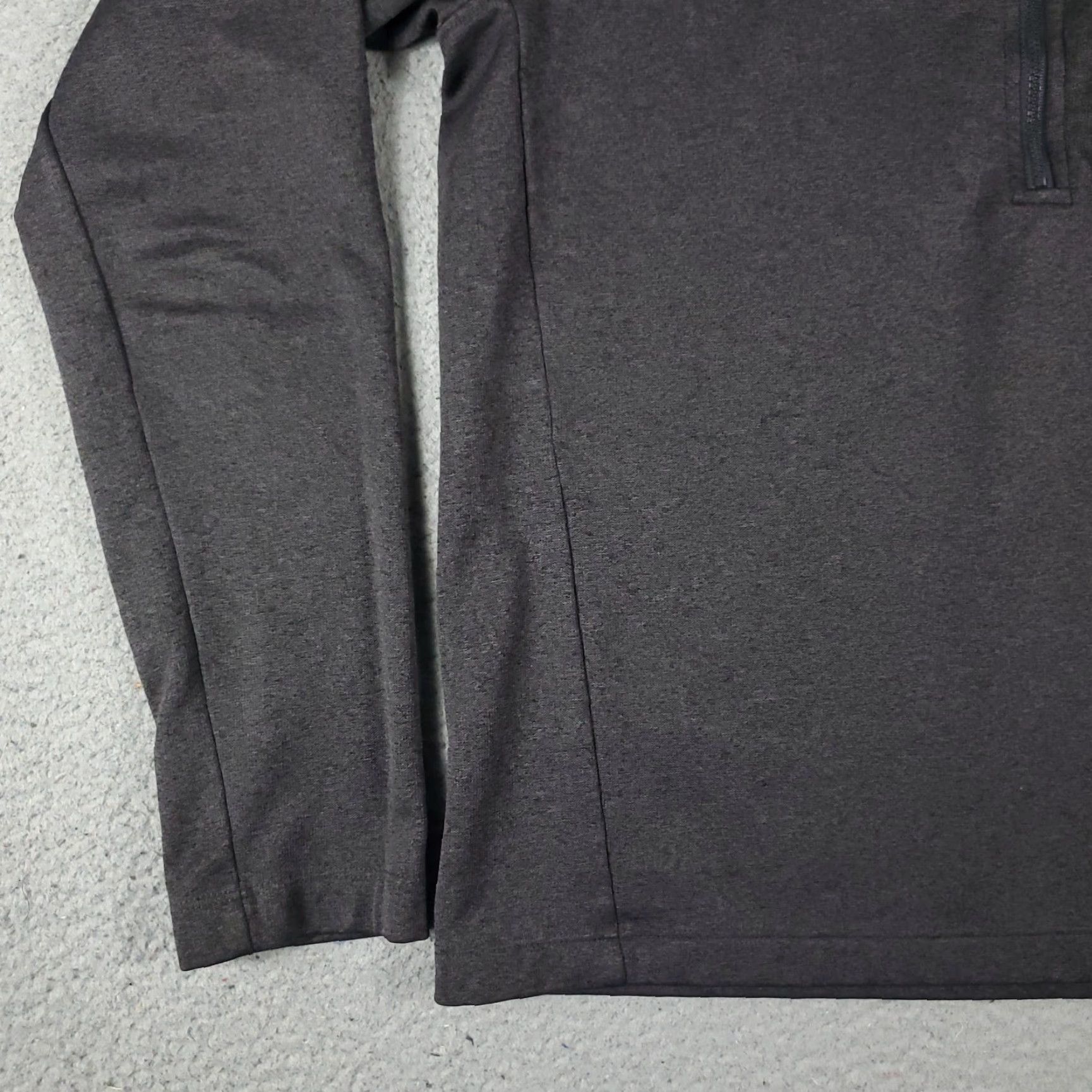 The North Face VINTAGE The North Face Sweatshirt Mens S Gray 1/2 Zip Pullover Mock Neck Logo Knit Active All Seasons Mens Size US S / EU 44-46 / 1 - 4 Thumbnail