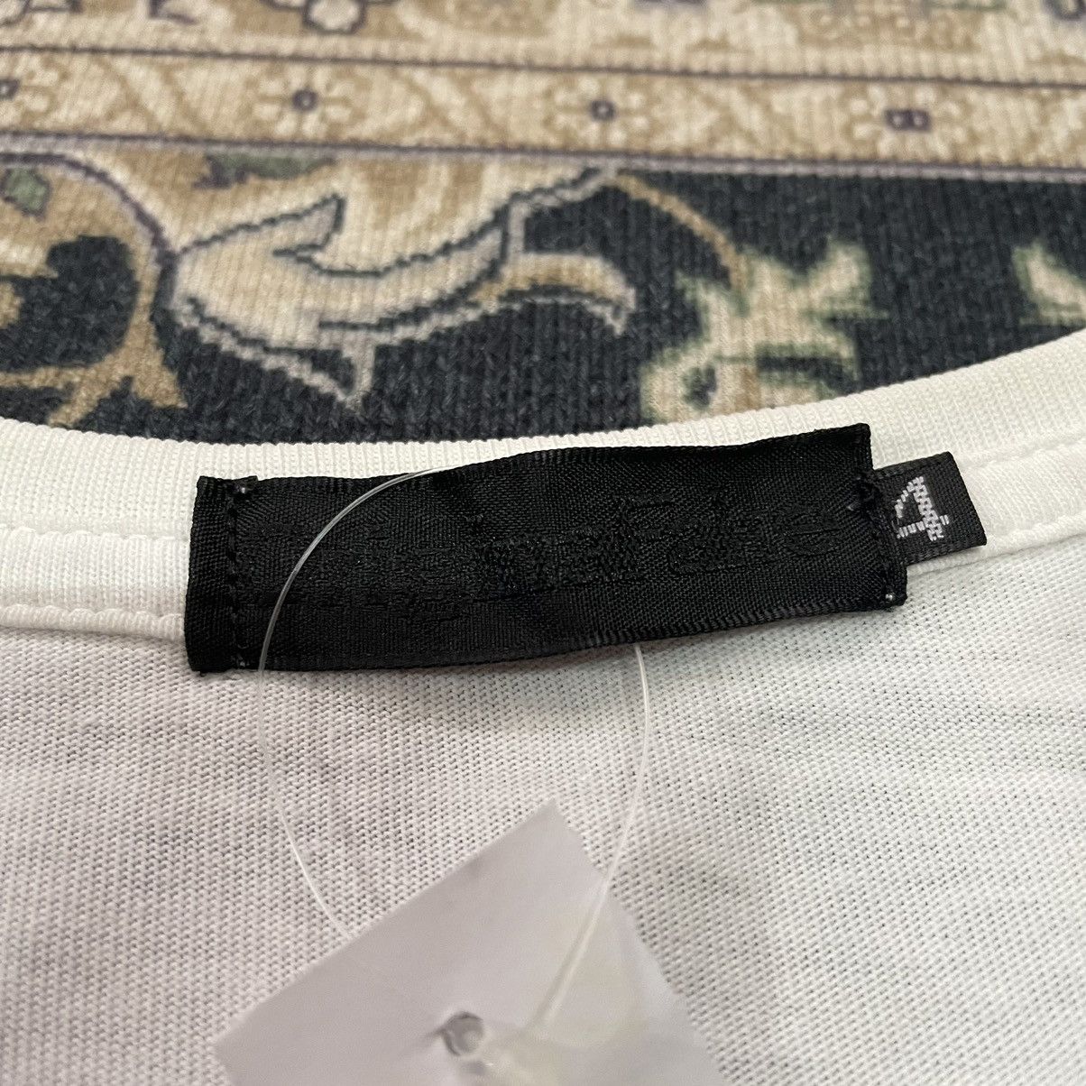 Kaws OriginalFake Kaws Size US M / EU 48-50 / 2 - 5 Thumbnail