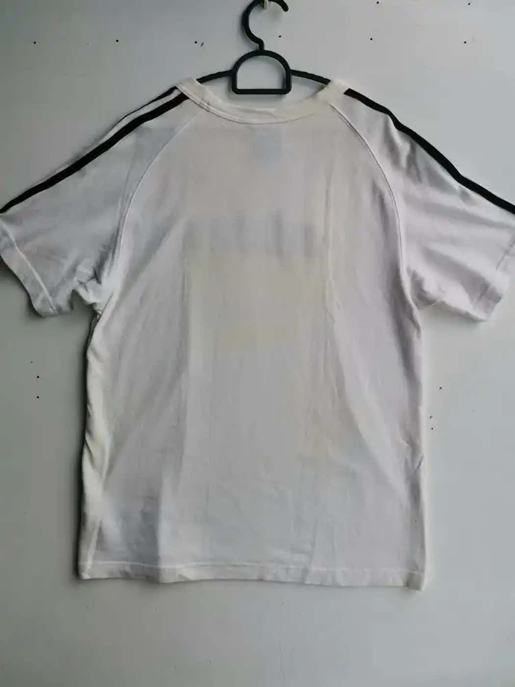 Adidas Vintage Adidas T-shirt Size US S / EU 44-46 / 1 - 5 Thumbnail
