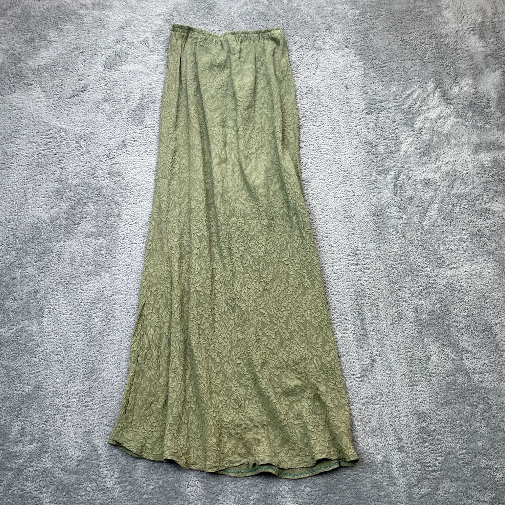Vintage VINTAGE URU Skirt Womens S Green Maxi Floral Textured Front Slit Cottagecore Skirt City Retro Size 28" / US 6 / IT 42 - 5 Thumbnail