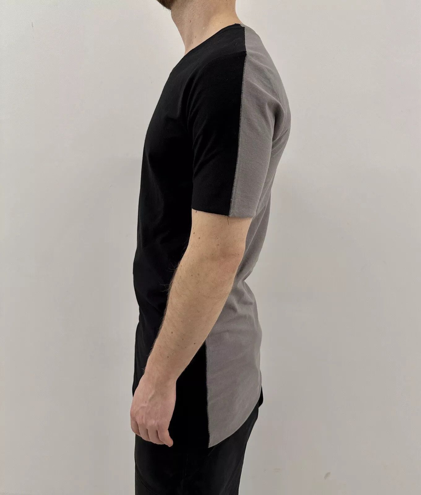 First Aid To The Injured First Aid To The Injured Men Shirt Avant Garde Asymetrycal Size US S / EU 44-46 / 1 - 2 Thumbnail