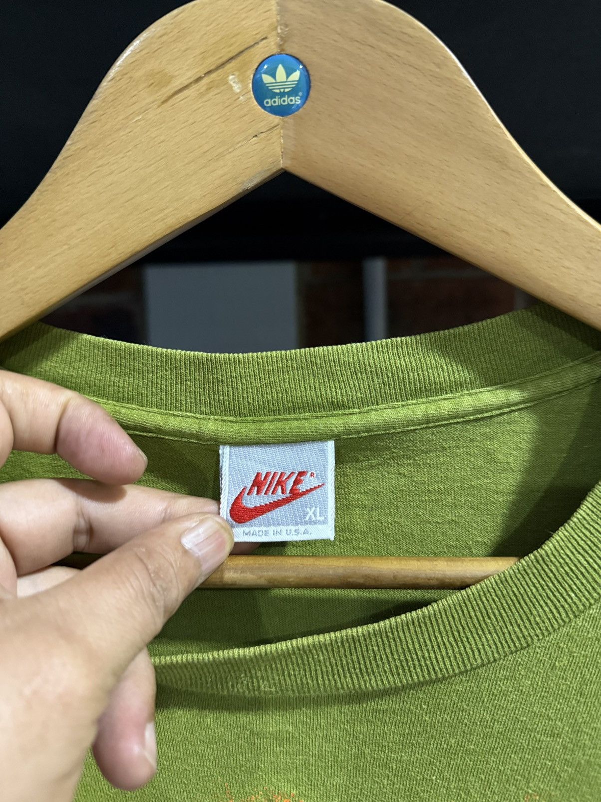 Nike × Vintage Vintage 80s Nike Flight Faded Tee Size US XL / EU 56 / 4 - 6 Thumbnail
