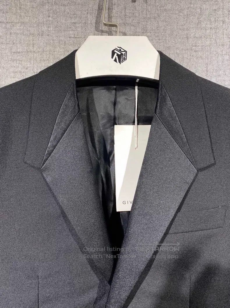 Givenchy Givenchy Size44 Suit jacket (size 44, chest 95cm) Size US M / EU 48-50 / 2 - 3 Thumbnail