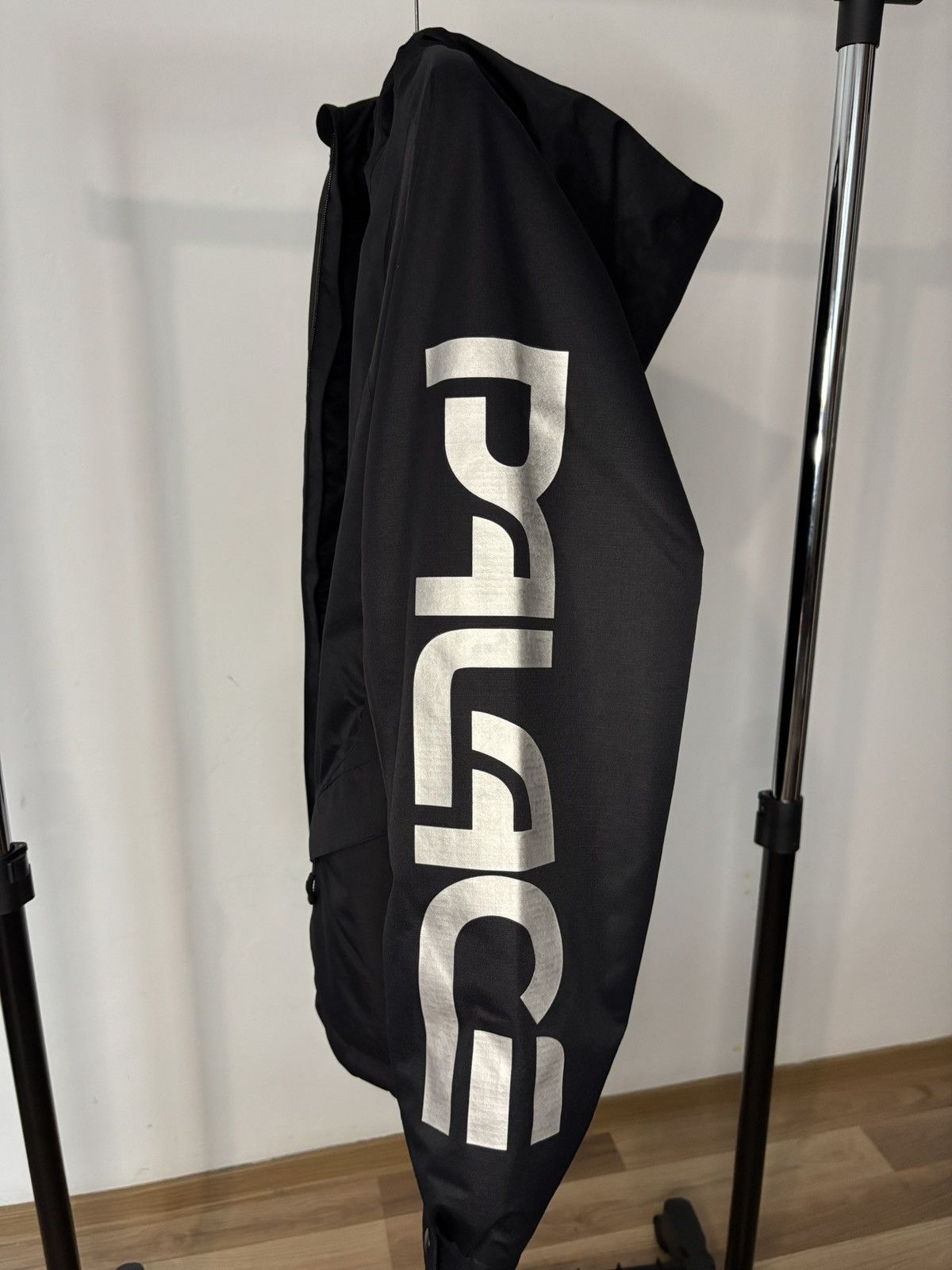 Oakley × Palace Palace x Oakley Snow Jacket FW24 Size US M / EU 48-50 / 2 - 3 Thumbnail
