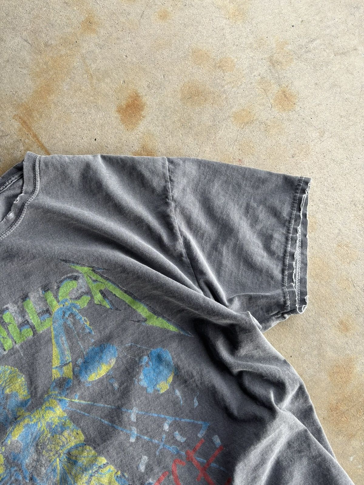 Other Metallica And Justice For All Faded Grey Distressed Band Tee Size US M / EU 48-50 / 2 - 4 Thumbnail