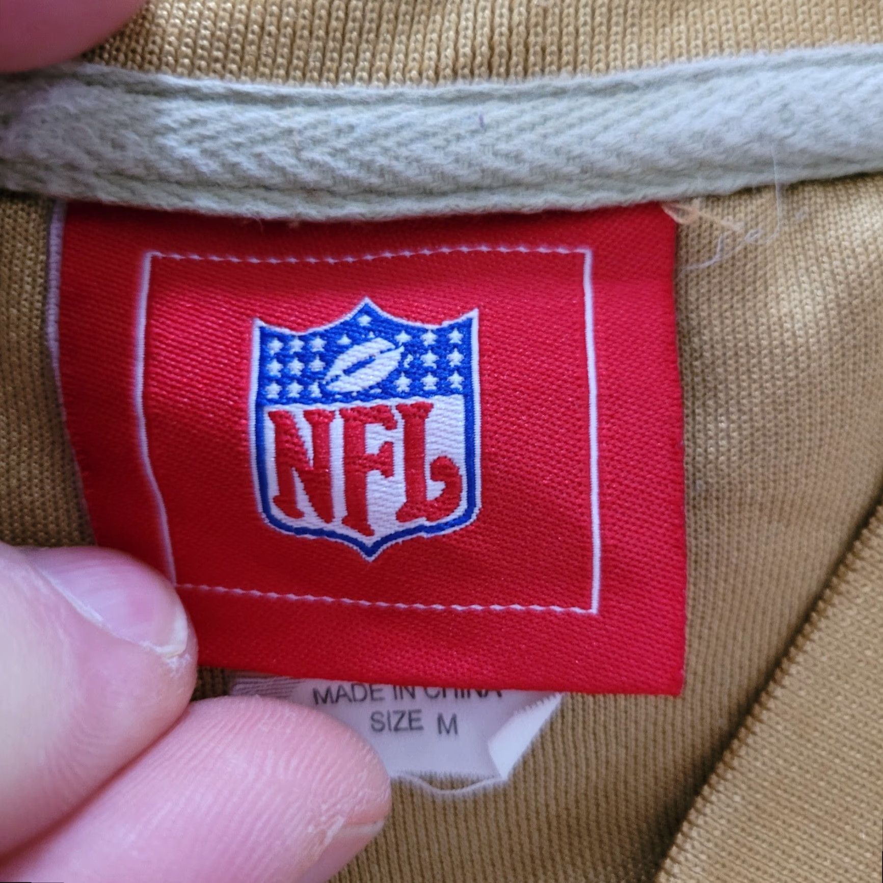 NFL VINTAGE St. Louis Rams Sweatshirt NFL M Shirt Mens Brown 29In Pit 22In 29 Inches 1990s Size US M / EU 48-50 / 2 - 7 Thumbnail