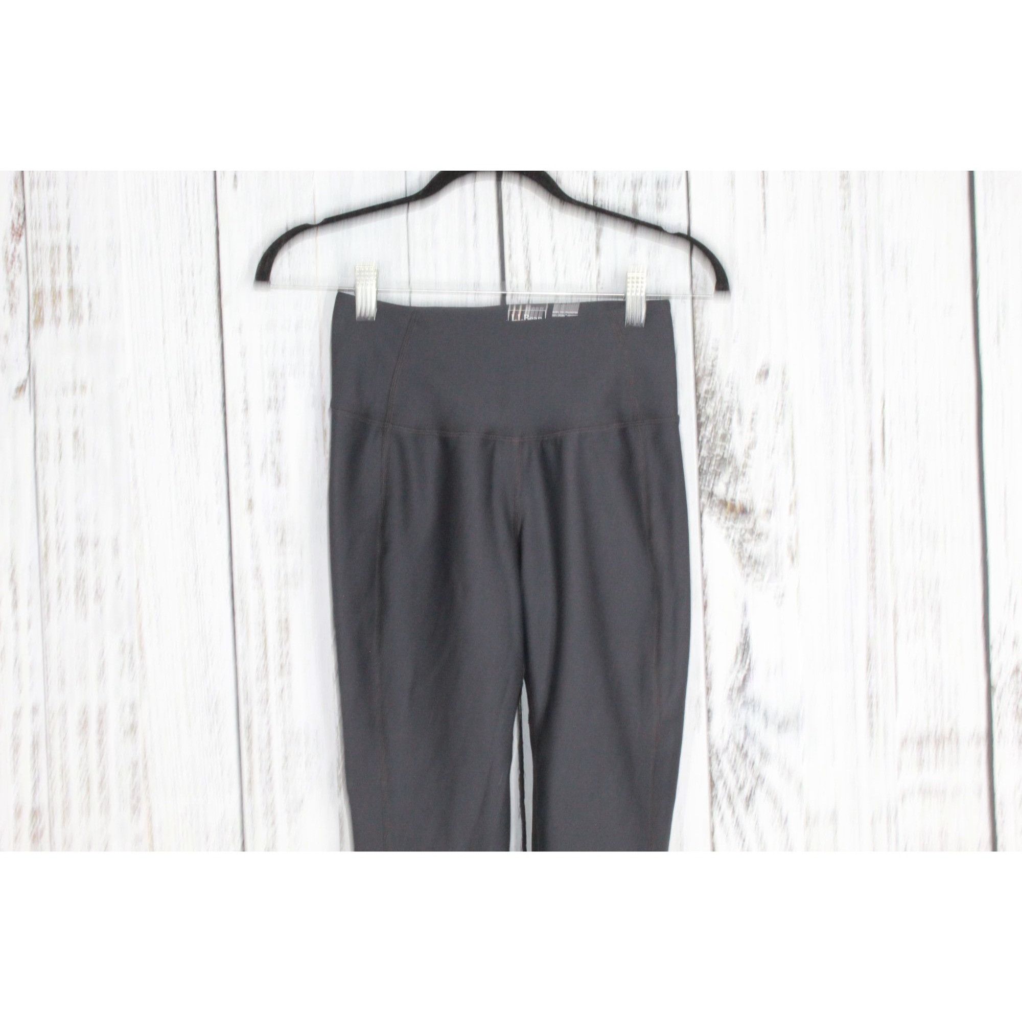 L.L. Bean LL Bean Performance Leggings Black XS Petite High Rise Size 22" - 2 Thumbnail