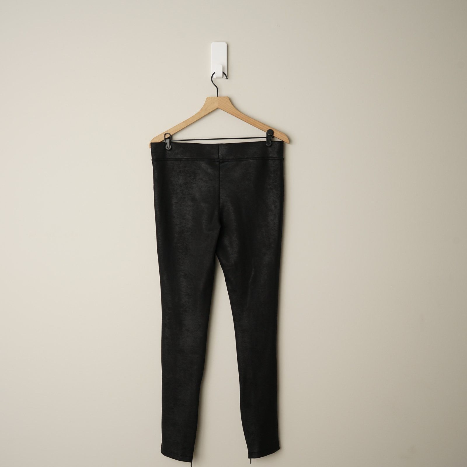 Free People Free People Subtle Metallic Inner Zipper Ankle Pants Black M Size 32" / US 10 / IT 46 - 2 Thumbnail