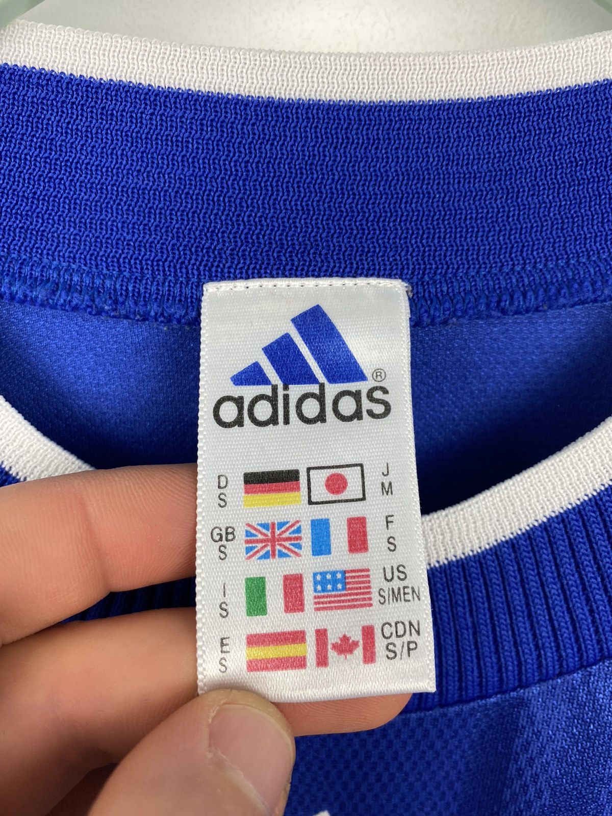 Adidas Vintage Adidas Training Soccer Football Jersey Shirt Y2K Size US S / EU 44-46 / 1 - 5 Thumbnail