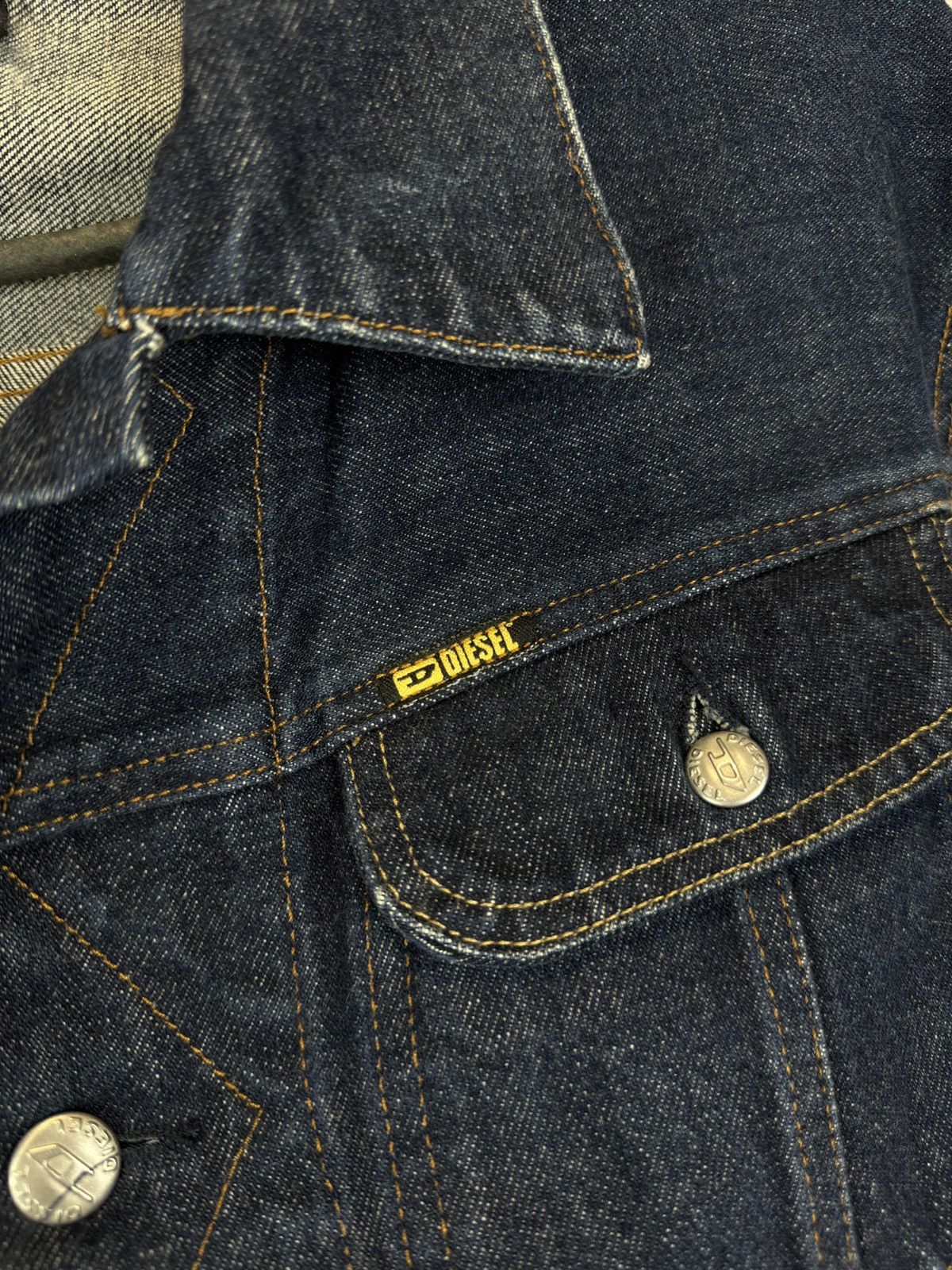 Diesel × Vintage Women’s Vintage Diesel Denim jacket bombers y2k rare Size L / US 10 / IT 46 - 7 Thumbnail