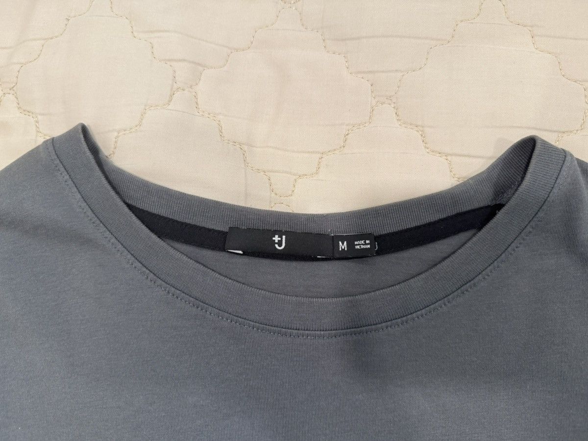 Jil Sander × Uniqlo Uniqlo x Jil Sander +J Supima® T-Shirt Dark Grey Size Medium Size US M / EU 48-50 / 2 - 3 Thumbnail