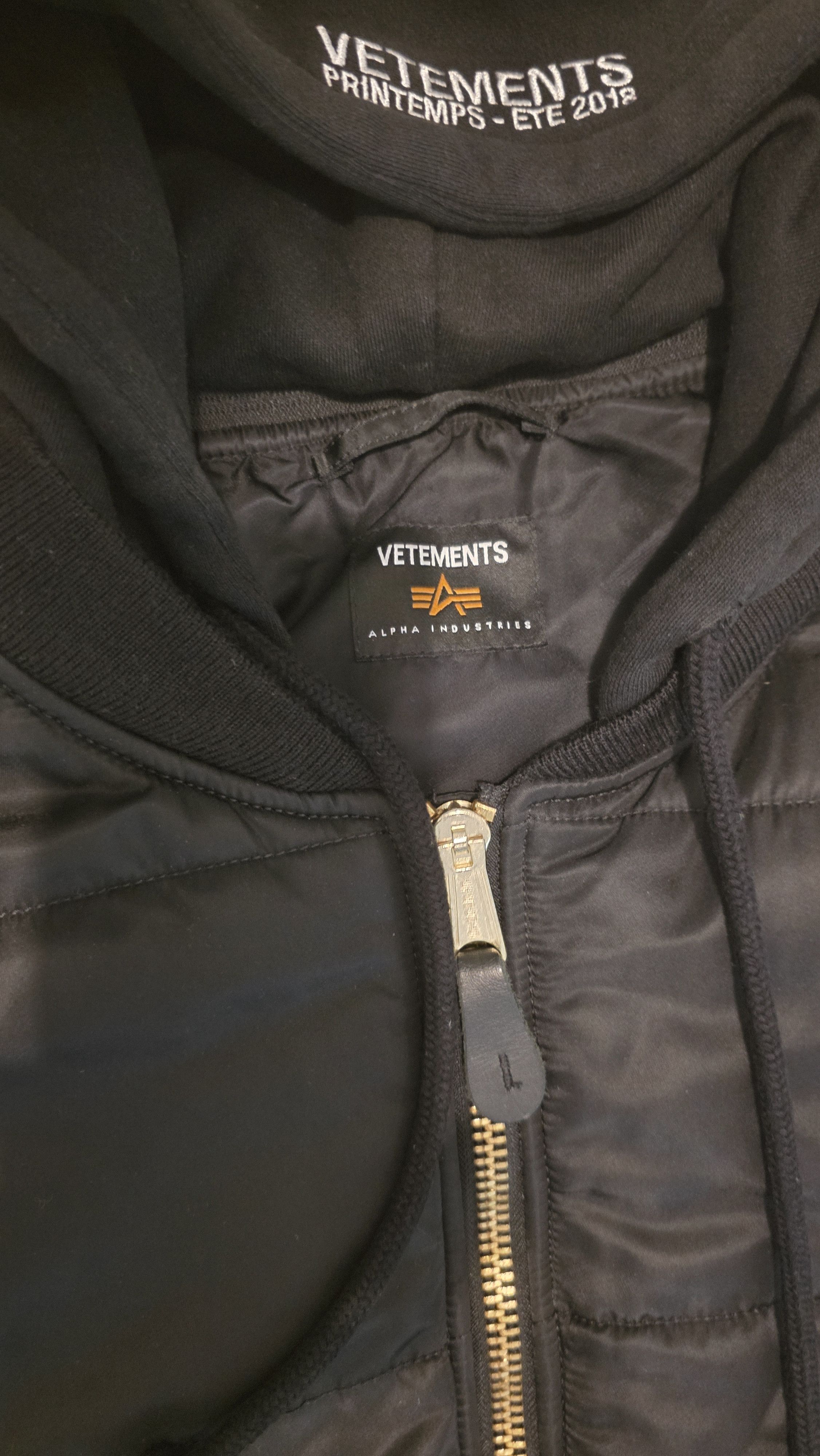 Alpha Industries × Vetements Vetements x Alpha Industries 2018 Reversible Bomber Vest Size US S / EU 44-46 / 1 - 3 Thumbnail