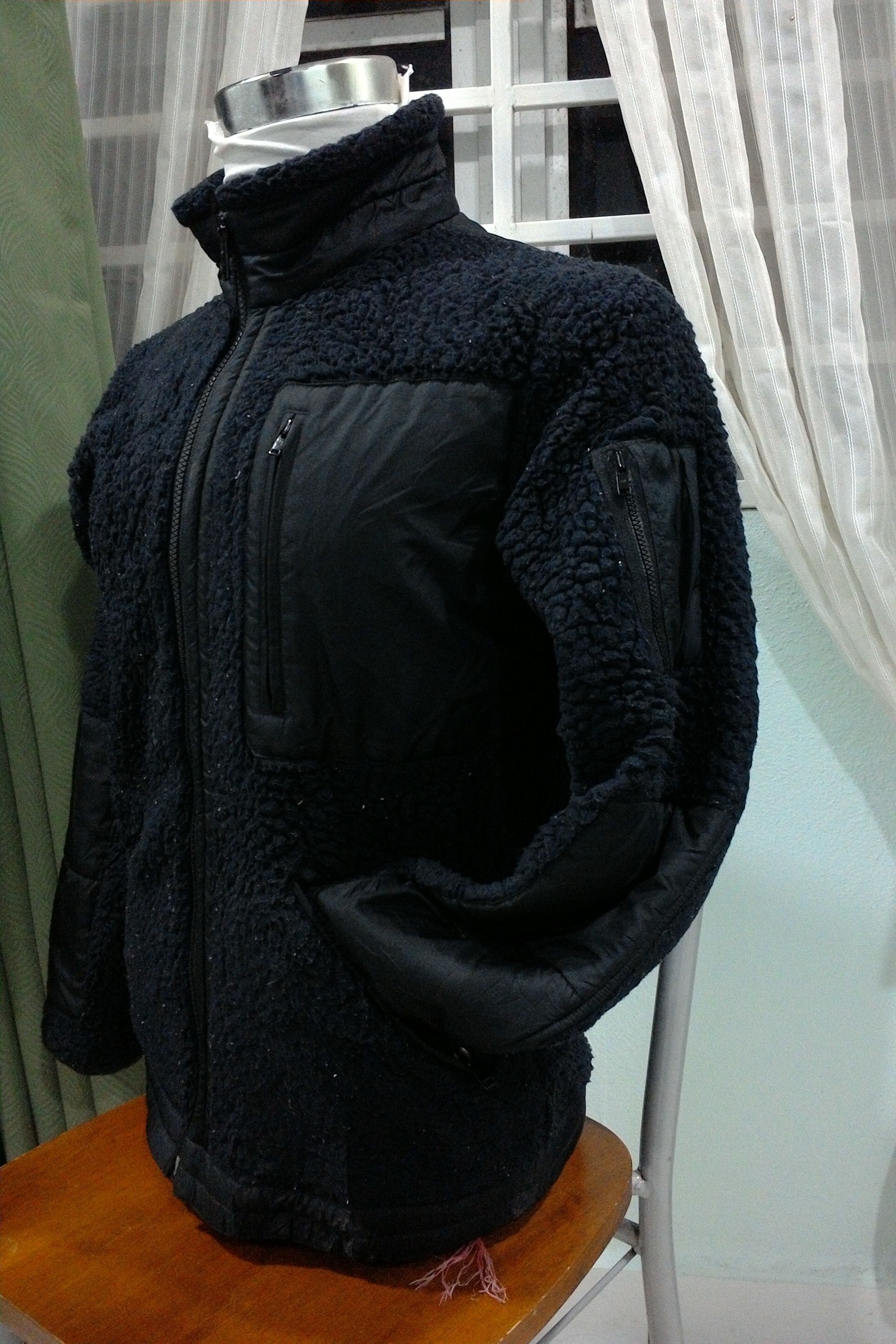 Jun Takahashi × Undercover × Uniqlo Uniqlo x Undercover Fleece Jacket Size US M / EU 48-50 / 2 - 1 Thumbnail