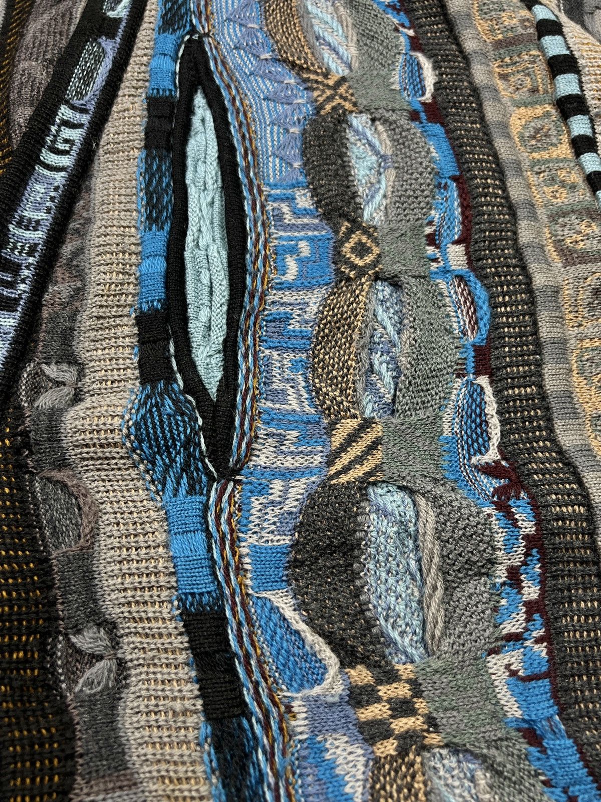 Coogi Coogi vintage sweater knit wear cardigan australia wool 90 Size US XL / EU 56 / 4 - 6 Thumbnail