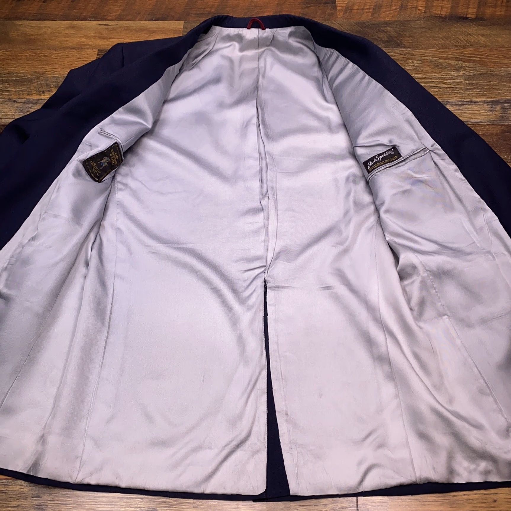 Hart Schaffner Marx Vintage Hart Schaffner Marx Sport Coat 42 Long Navy Gold Buttons Blazer Big? Size 42R - 3 Thumbnail