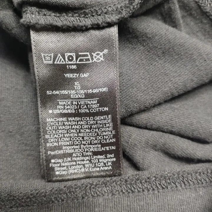 Balenciaga Balenciaga YEEZY x Gap x Balenciaga Washed Black Tee -2507 Size US XL / EU 56 / 4 - 3 Thumbnail