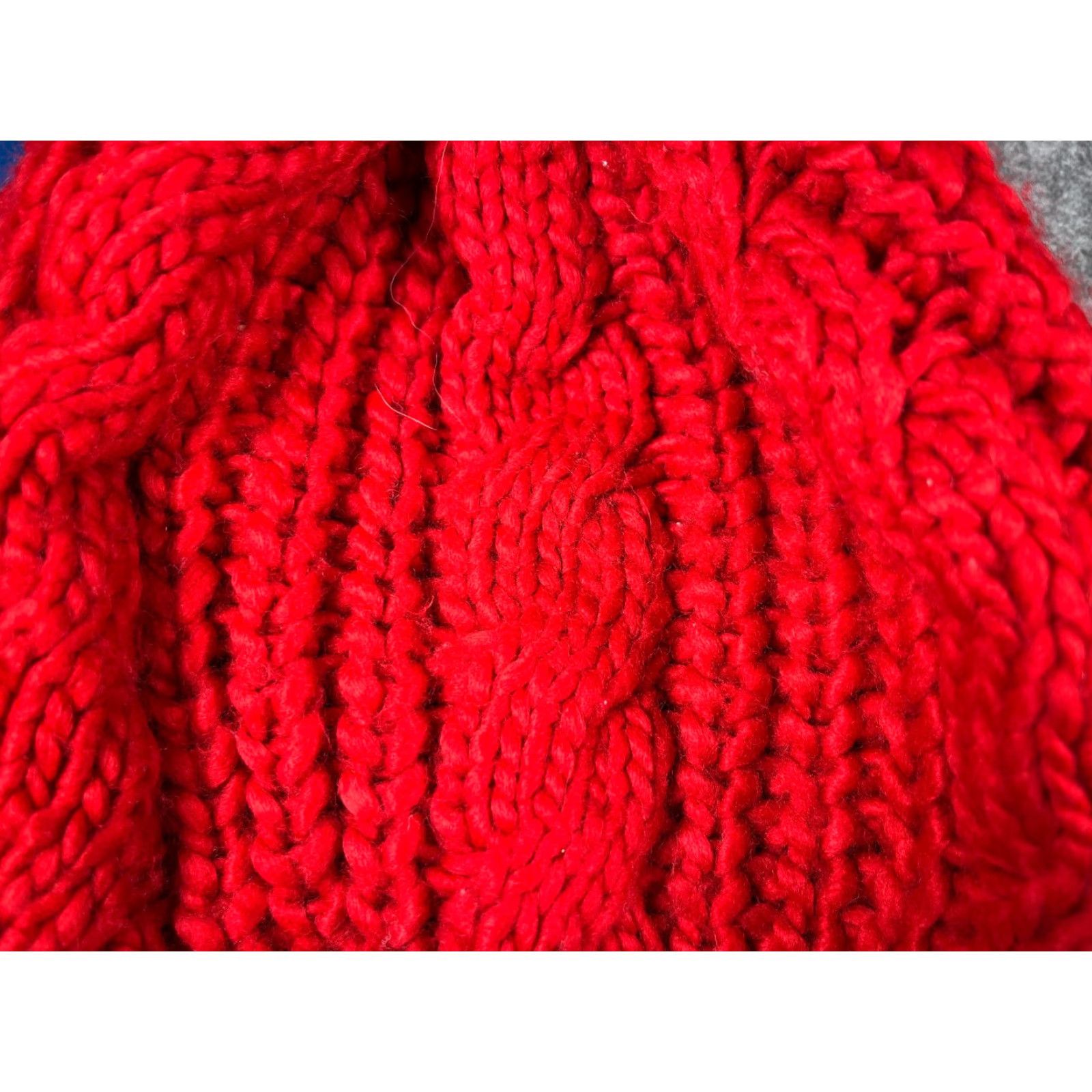 Vintage Mixit Beanie Womens One Size Red Cable Knit 100% Acrylic Winter Ski Outdoor Size ONE SIZE - 2 Thumbnail
