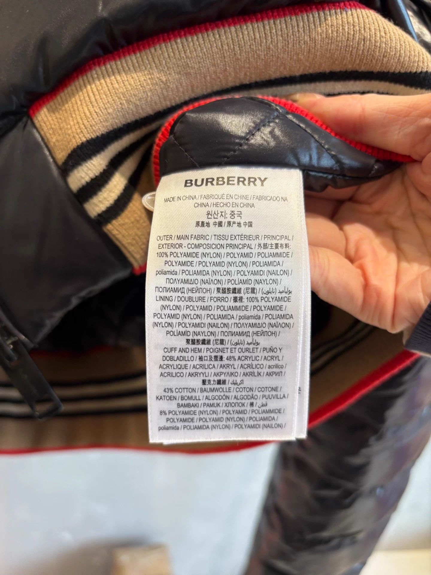 Burberry Burberry Black Puffer Detachable Sleeves Vest M Deadstock Size US M / EU 48-50 / 2 - 3 Thumbnail