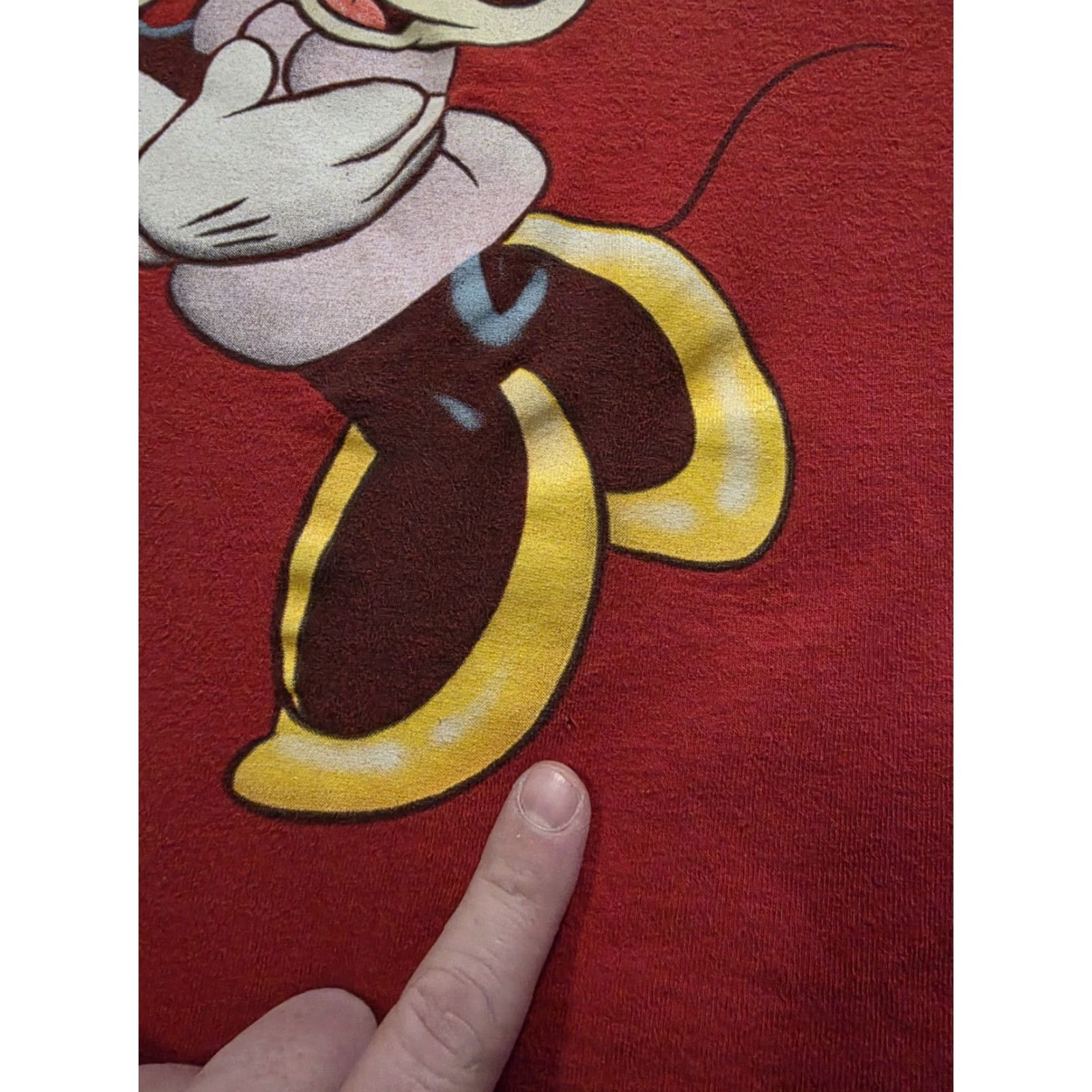 Mickey Unlimited VINTAGE Mickey Unlimited Mickey & Minnie Mouse Kiss Red Adult Large T-Shirt Short Sleeve Cotton Graphic Print Mens 90s Disney Size US L / EU 52-54 / 3 - 4 Thumbnail