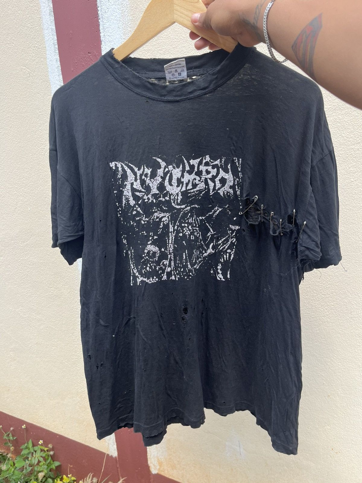 Vintage Thrashed faded tee Distressed Size US L / EU 52-54 / 3 - 6 Thumbnail