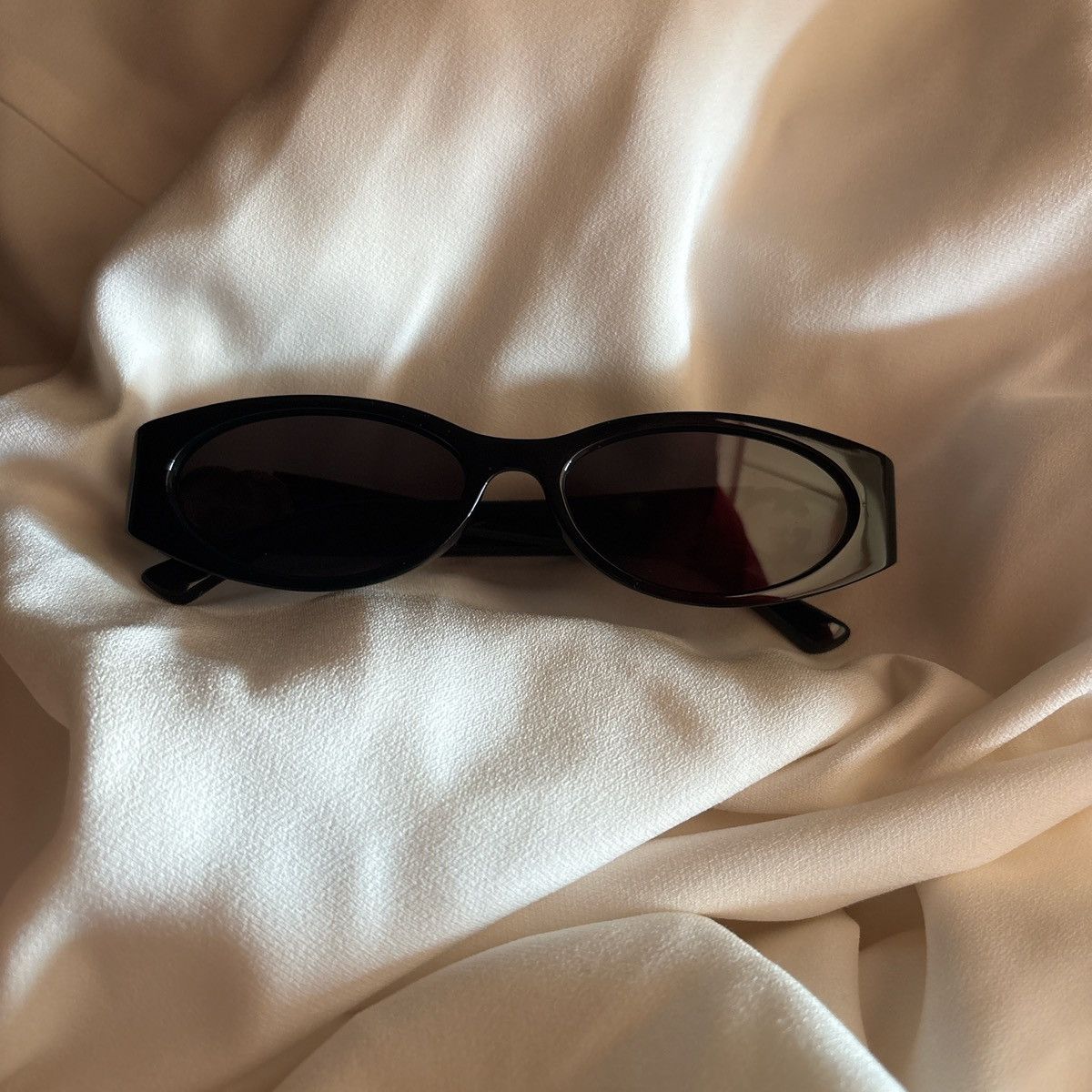 Gucci Gucci Oval Frame Glasses Size ONE SIZE - 2 Thumbnail