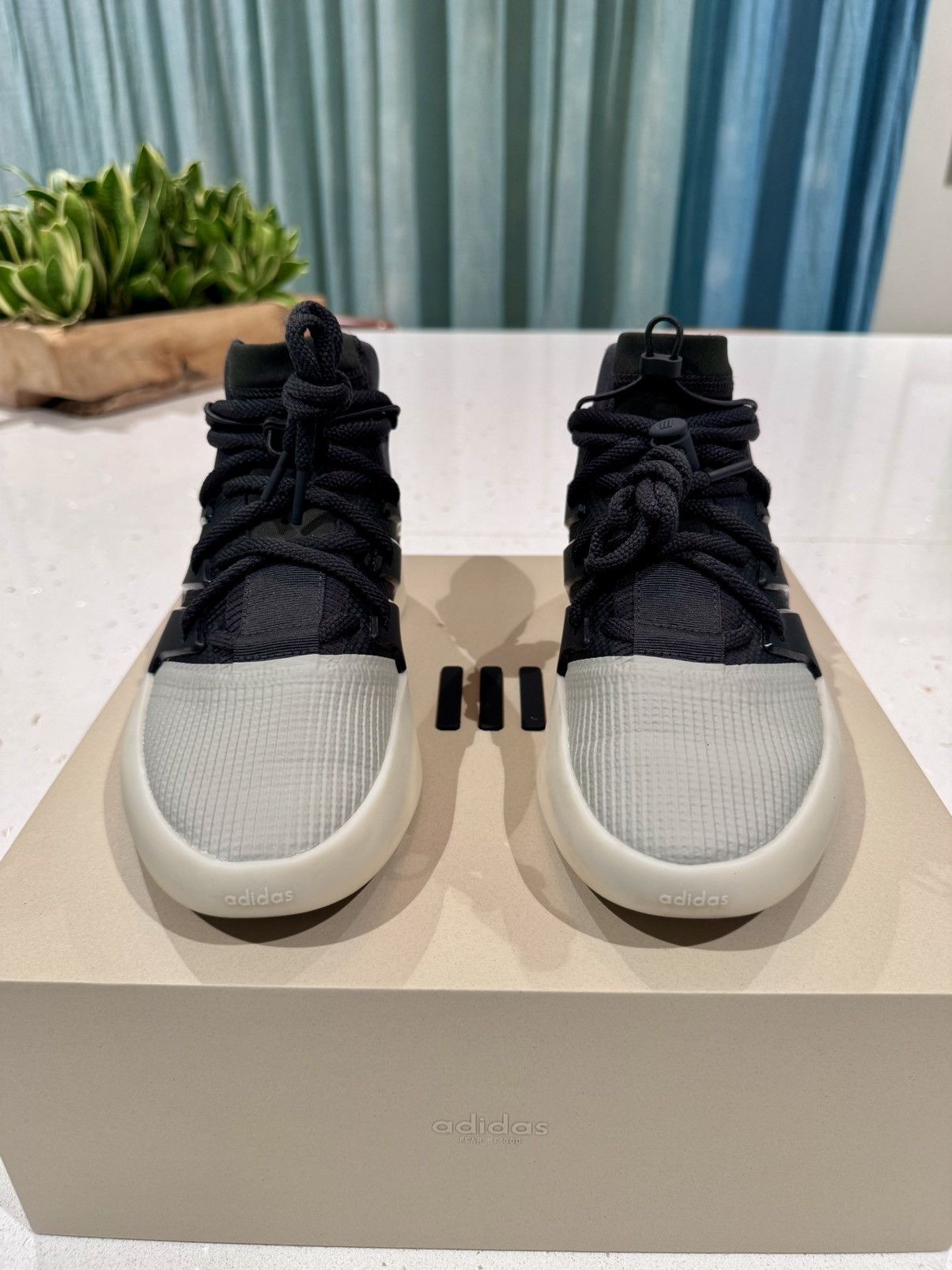 Adidas × Fear of God Fear of God Athletics x adidas I Basketball 'Carbon Sesame' Size US 7.5 / EU 40-41 - 4 Thumbnail