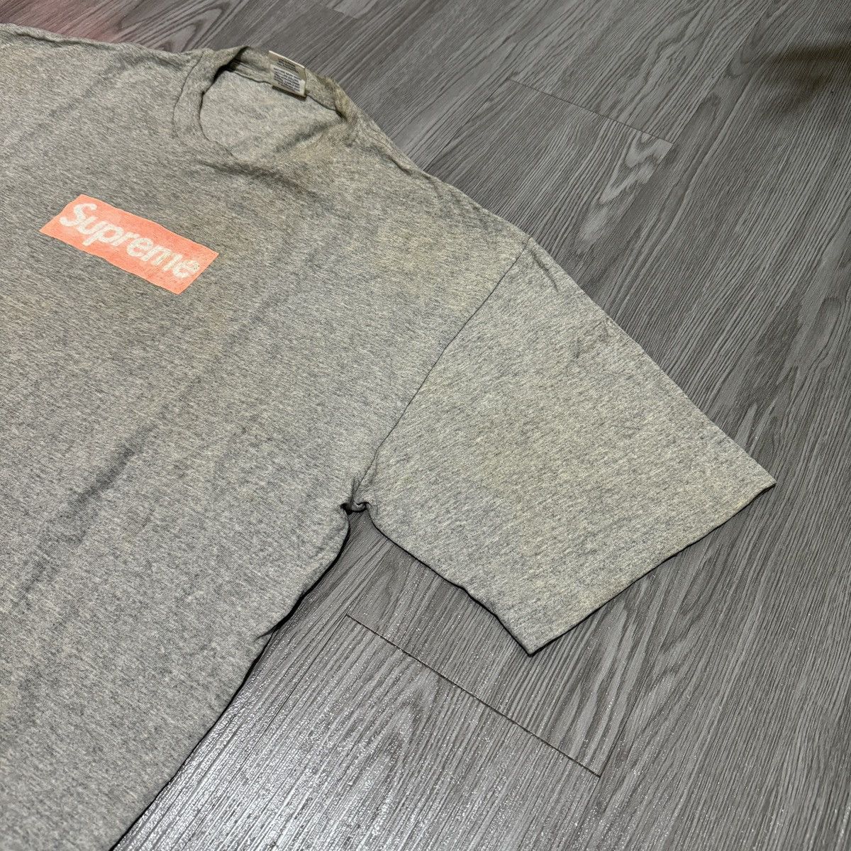 Supreme Authentic Rare 2003 Supreme Safety Orange Box Logo T Shirt Size US L / EU 52-54 / 3 - 7 Thumbnail