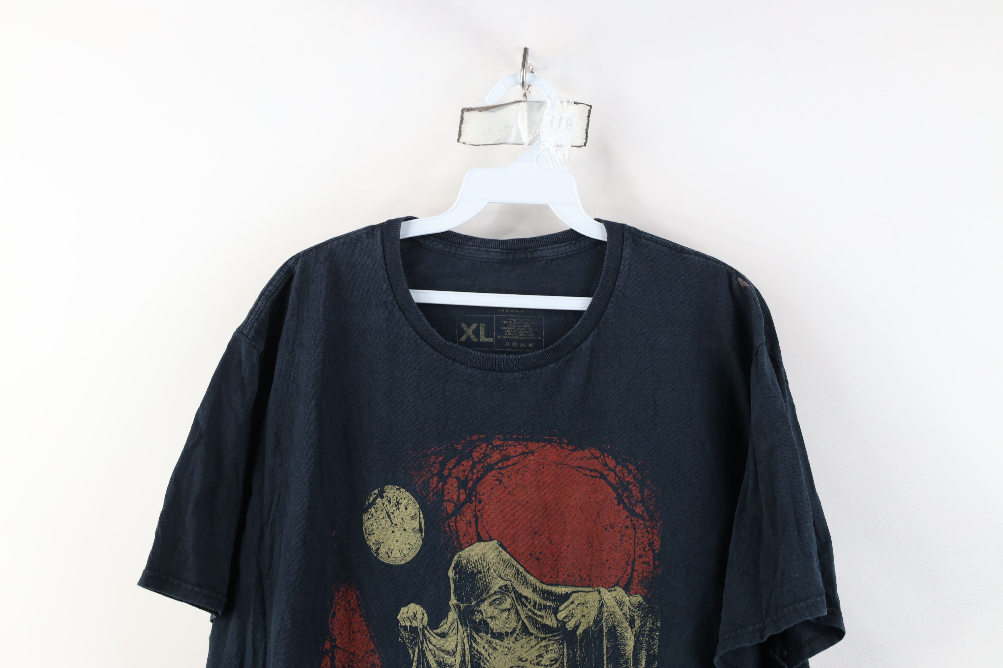 Vintage Vintage Y2K Streetwear Reaper Skeleton Emo T-Shirt Black Size US XL / EU 56 / 4 - 2 Thumbnail