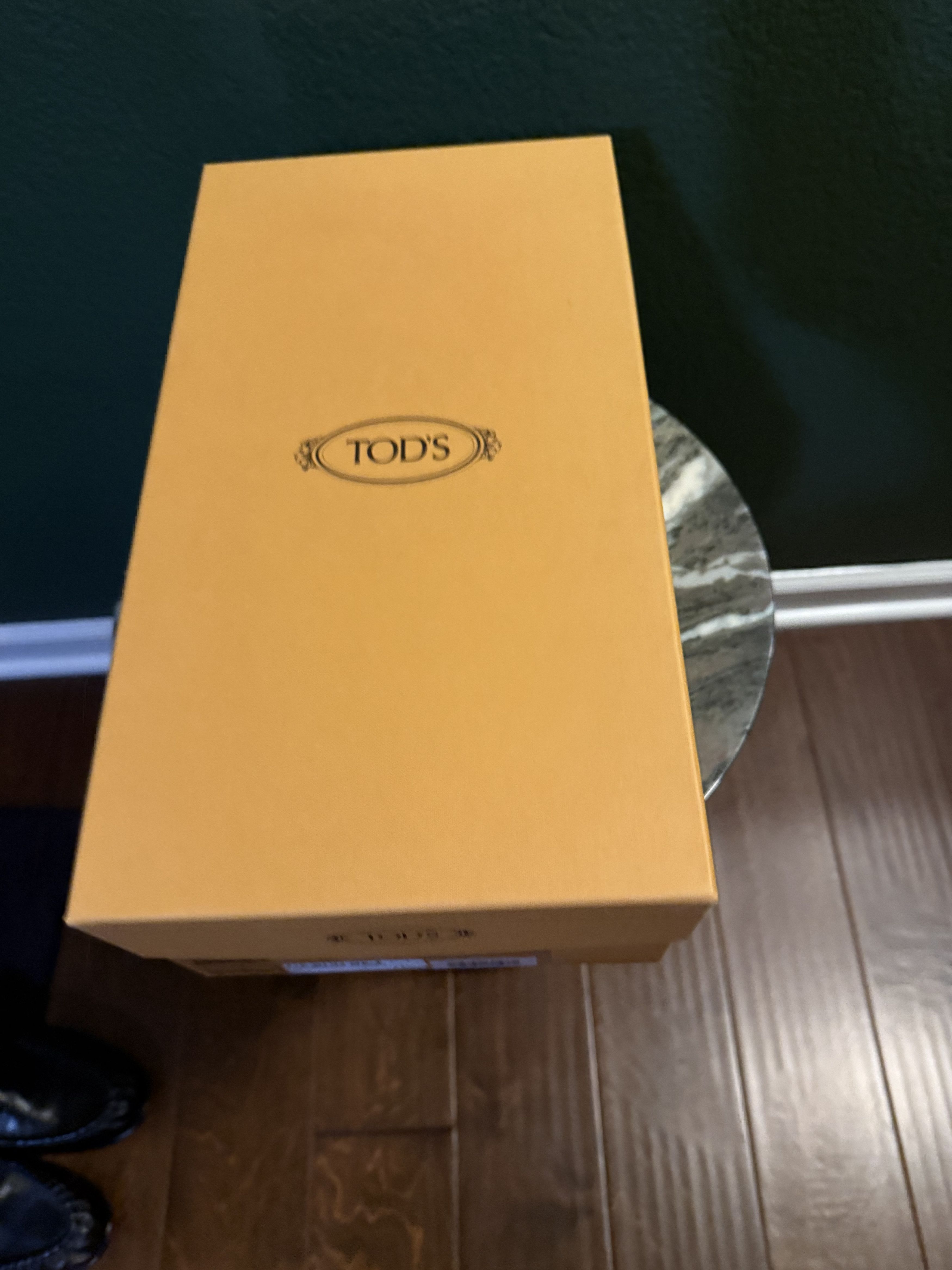 Tod's Tod's Round-Toe Slip-On Loafers Size US 10 / EU 43 - 7 Thumbnail