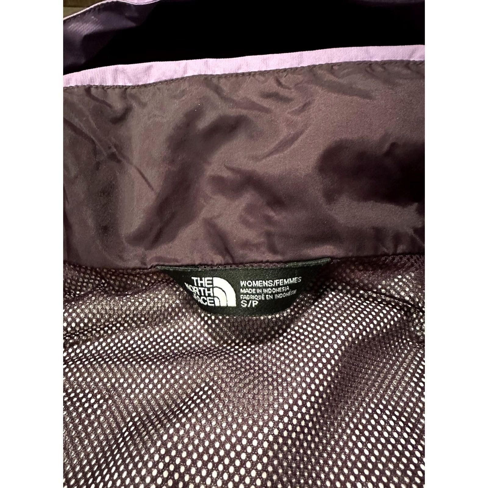 The North Face VINTAGE? The North Face DryVent Women's Purple Zip Hooded Long Sleeve Rain Jacket Sz S Size S / US 4 / IT 40 - 7 Thumbnail