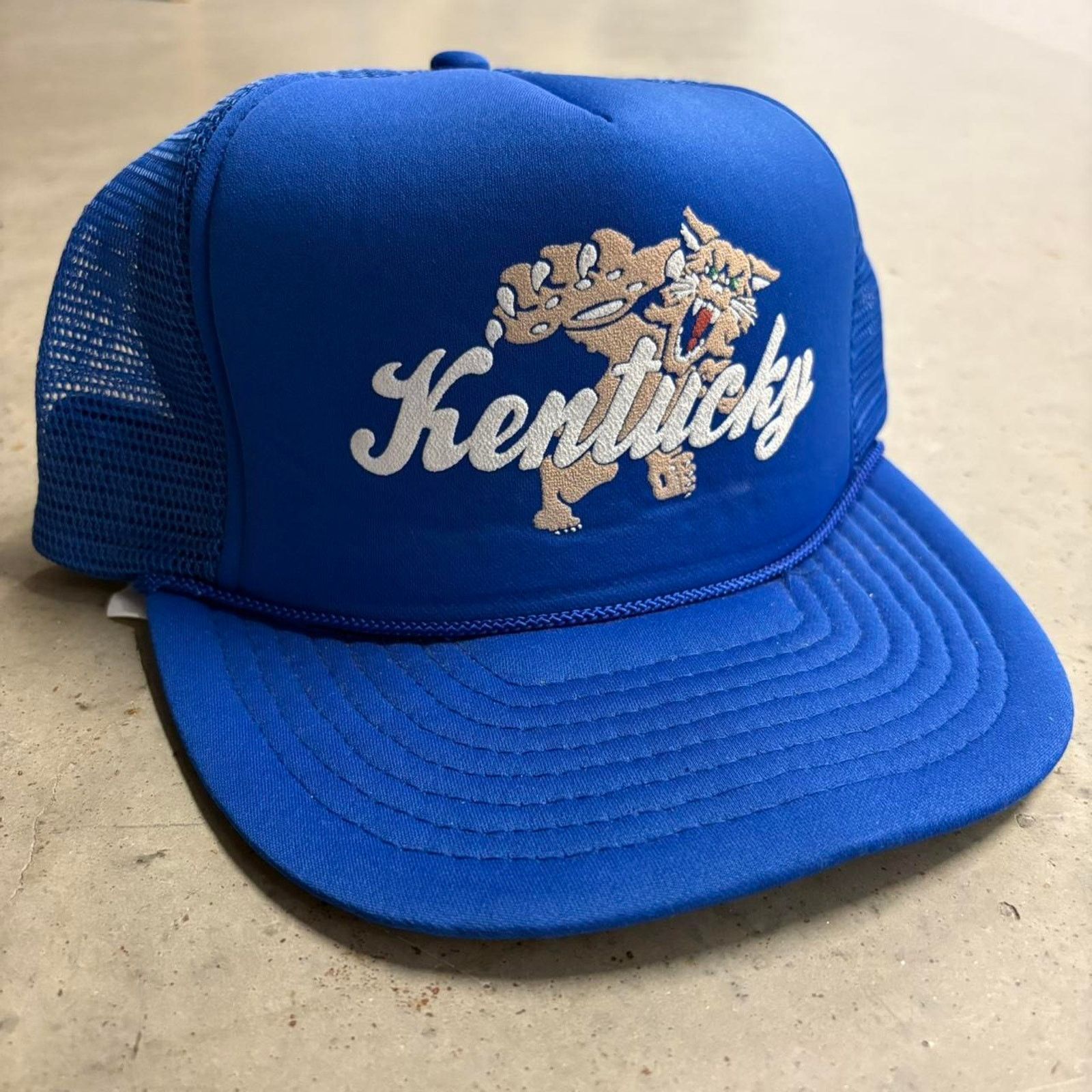 Japanese Brand × NCAA × Vintage Crazy Vintage University of Kentucky Wildcats Trucker Hat Size ONE SIZE - 1 Thumbnail