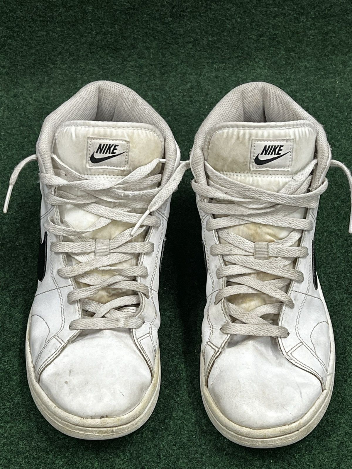 Nike Nike Court Royale 2 Mid Size US 9 / EU 42 - 2 Thumbnail
