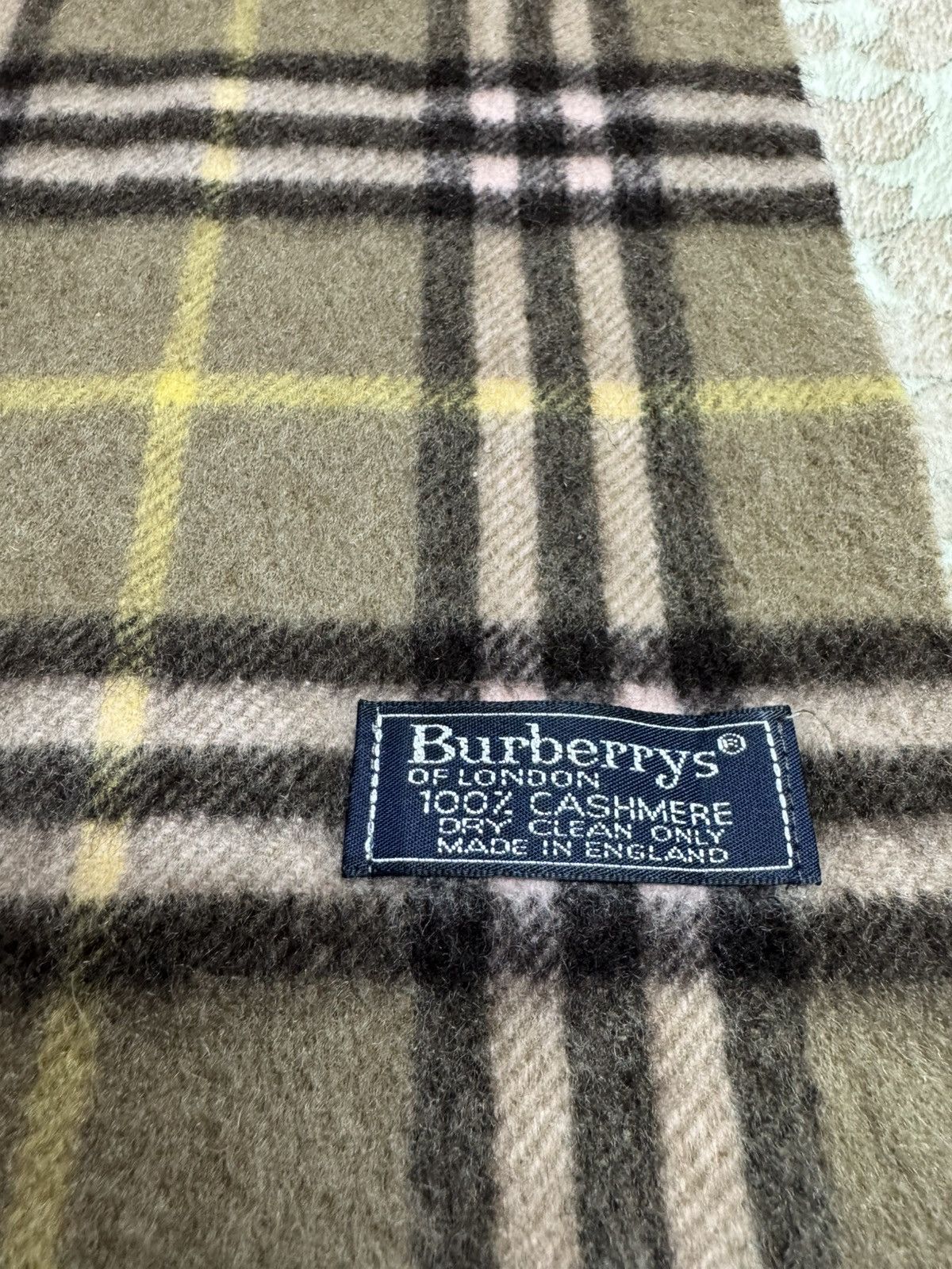 Burberry Burberry scarves vintage Size ONE SIZE - 6 Thumbnail