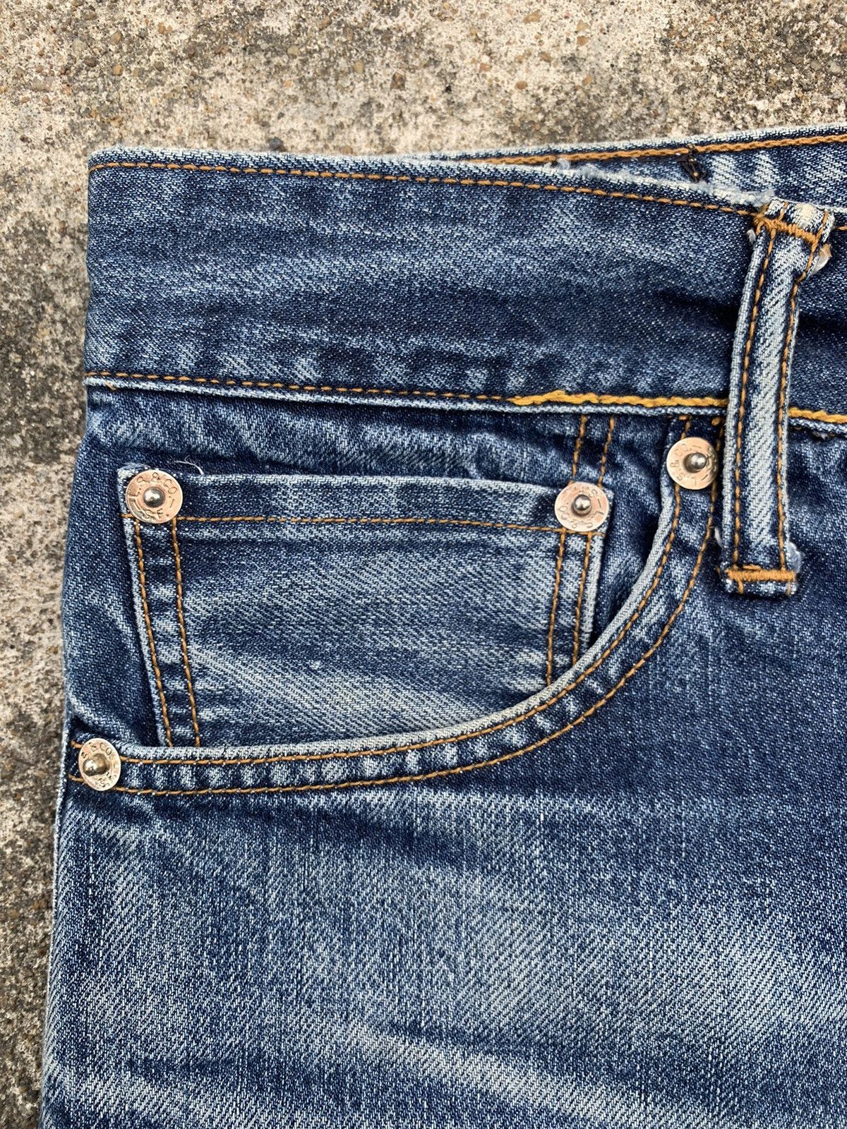 Levi's × Levi's Vintage Clothing Levi's 501 Blue Wash Selvedge Size US 32 / EU 48 - 4 Thumbnail
