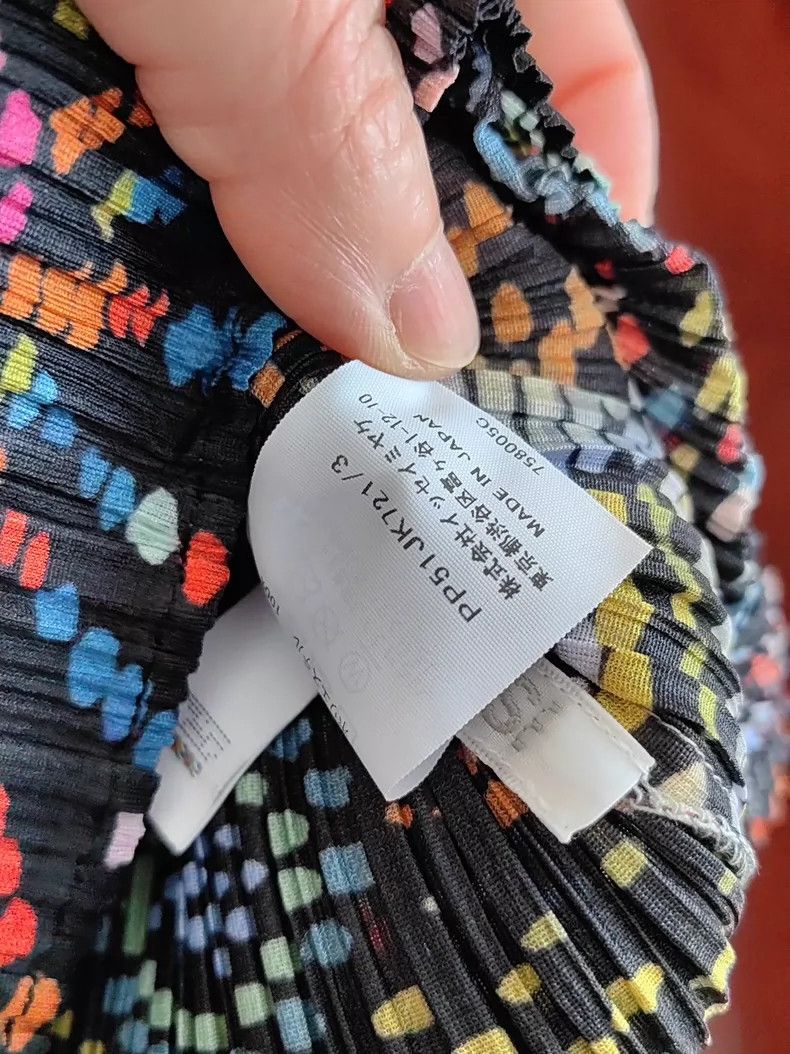 Issey Miyake Issey Miyake size:3 Fireworks semi-high-neck short-sleeved Size S / US 4 / IT 40 - 8 Thumbnail