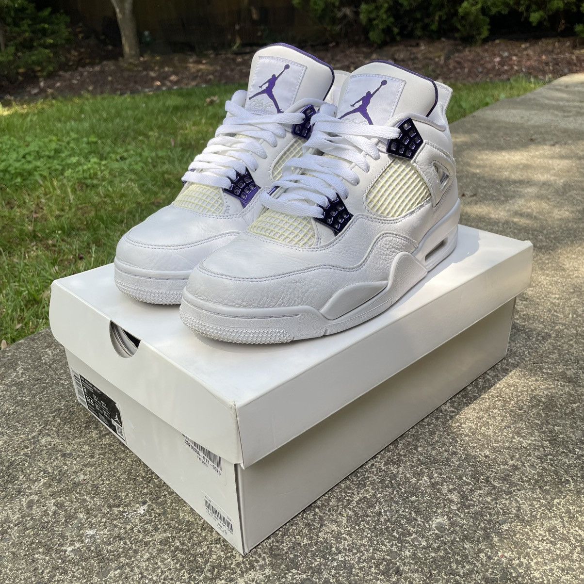 Jordan 4 Purple Metallic VNDS Size 9 With Box