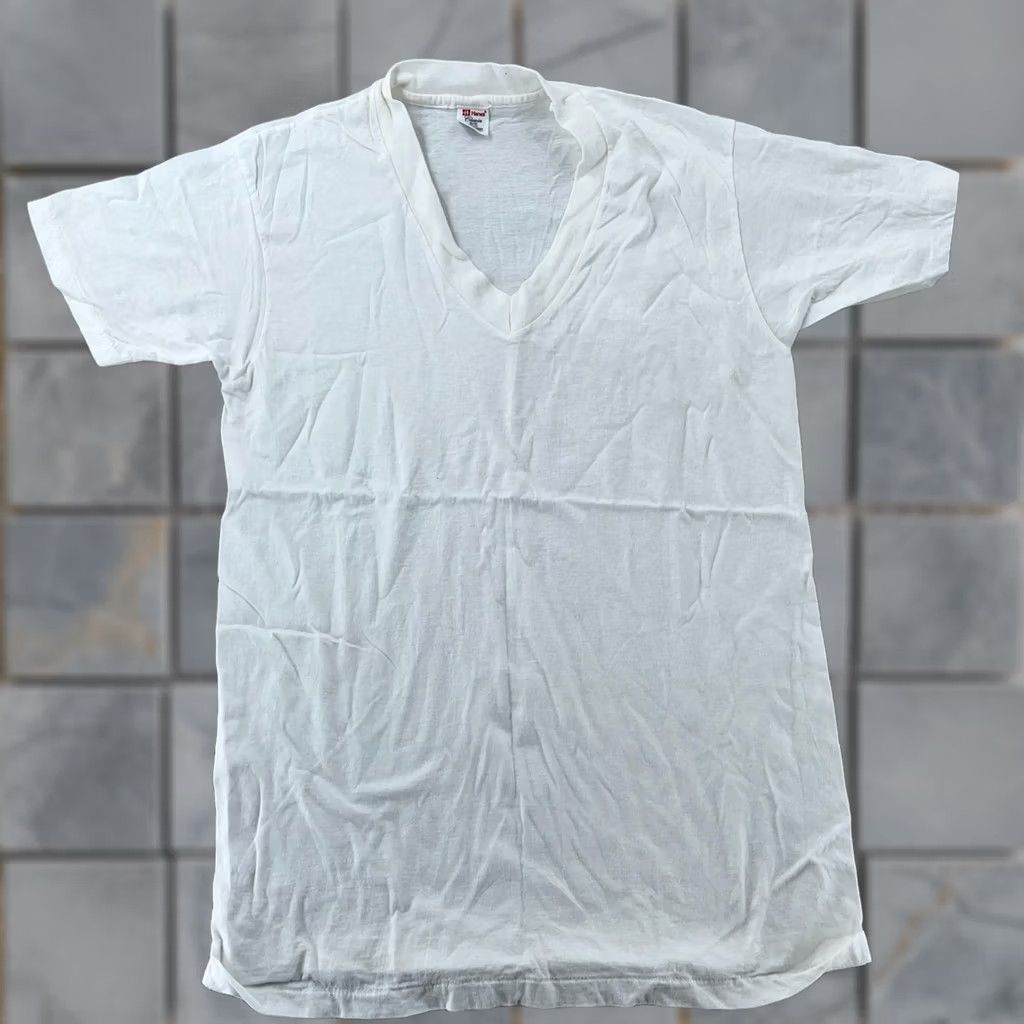 Hanes VINTAGE Hanes White 100% Cotton Tee Shirt Small Men Shirt XS? Size US S / EU 44-46 / 1 - 1 Thumbnail