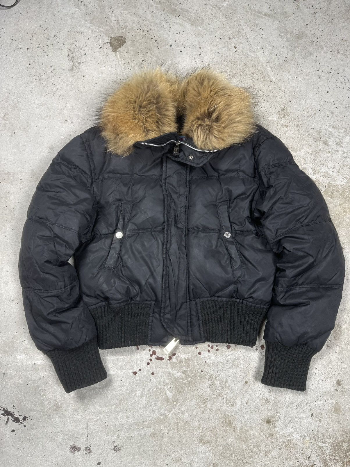 Dsquared2 2000s Dsquared2 Racoon Fur Down Puffer Bomber Jacket Crop Size M / US 6-8 / IT 42-44 - 1 Thumbnail