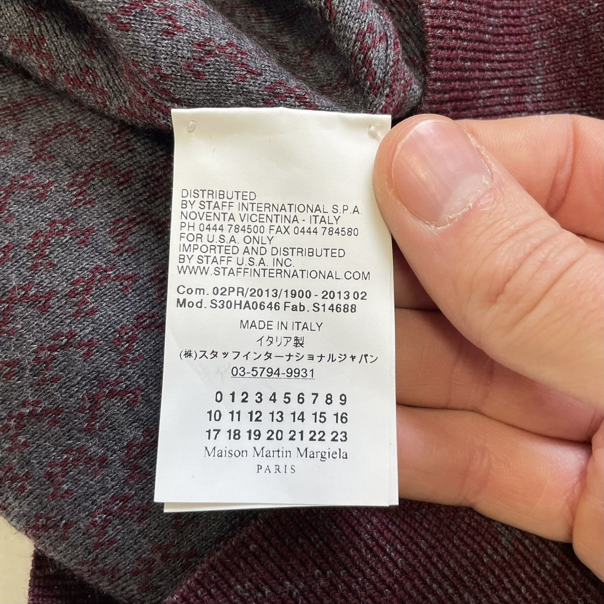 Maison Margiela A/W 13 Burgundy Patterned Wool Sweater Size US L / EU 52-54 / 3 - 11 Thumbnail