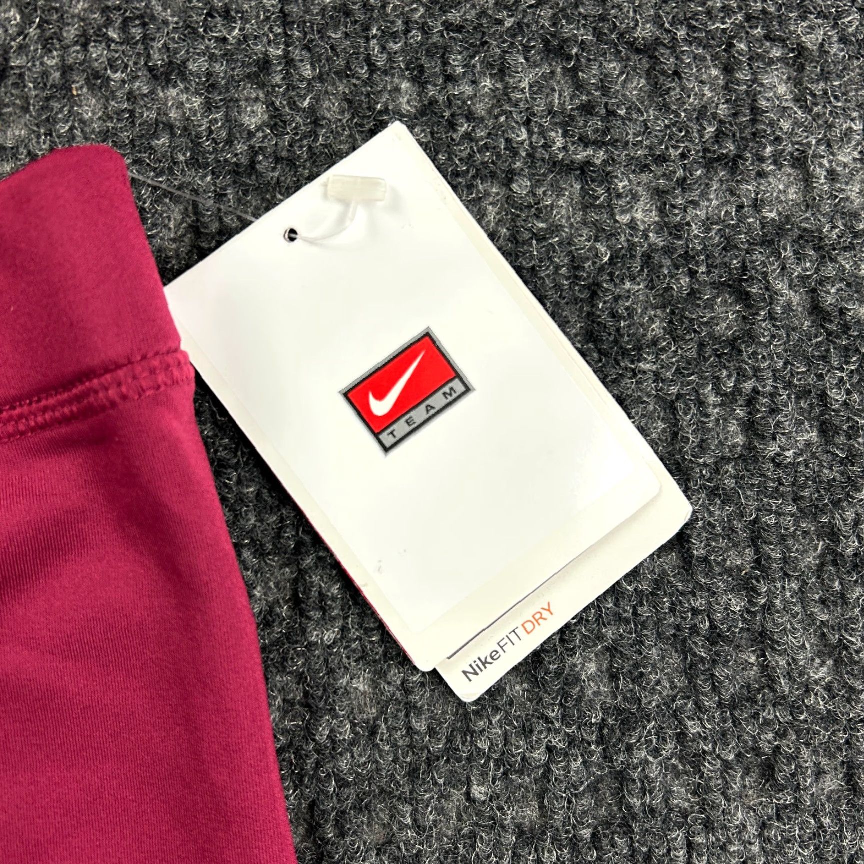 Nike Nike Fit Dry Bike Shorts Women L Maroon Size 36" / US 14 / IT 50 - 2 Thumbnail