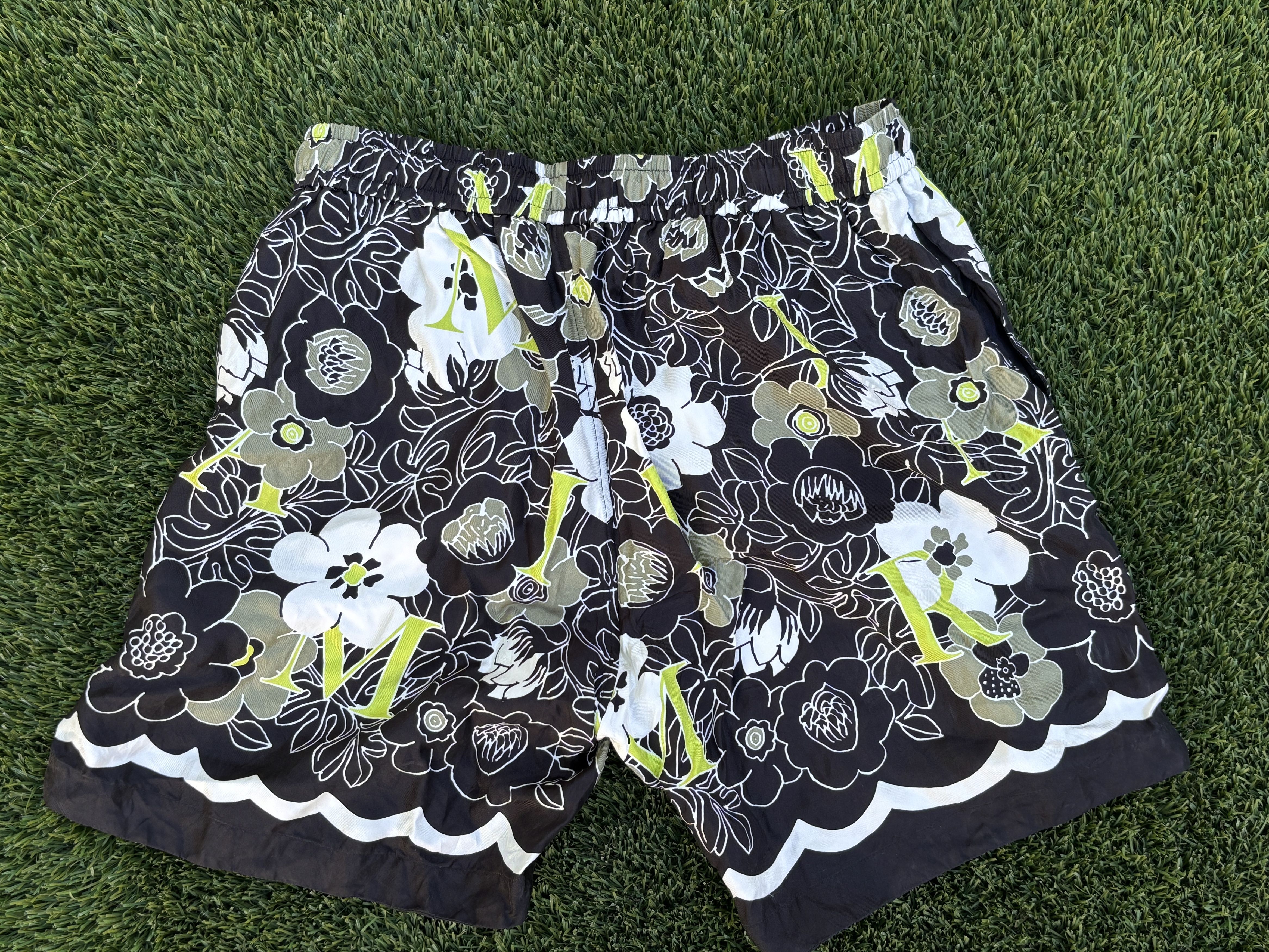 Amiri AMIRI Floral printed shorts - black Size US 32 / EU 48 - 7 Thumbnail