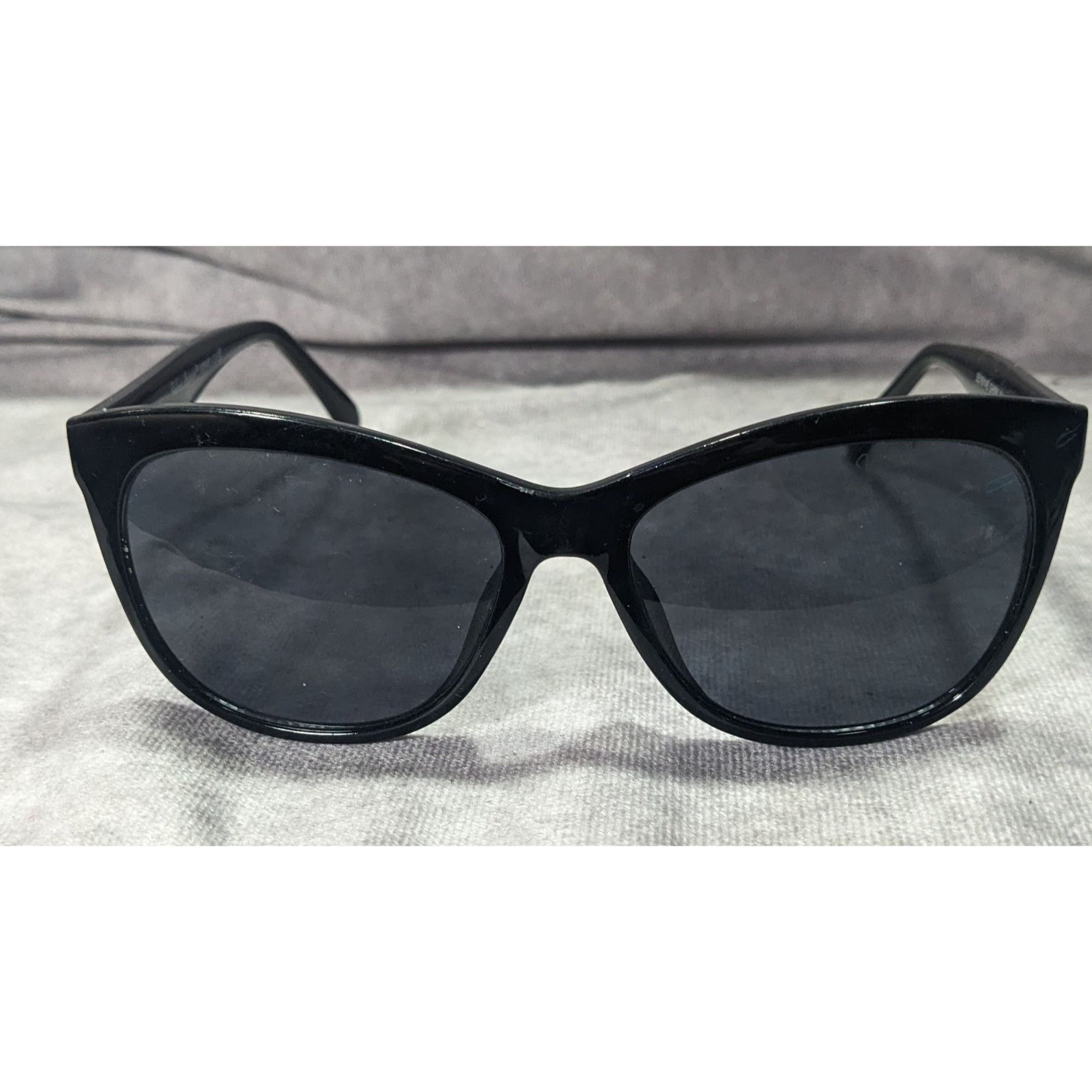 Other Valerie Spencer Shiny Black VS9451 Sunglasses Size ONE SIZE - 1 Thumbnail