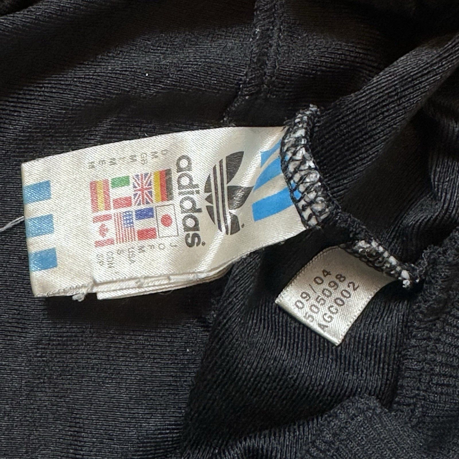 Adidas Vintage Y2K Adidas Originals SST Tracksuit Top Jacket Small Size US S / EU 44-46 / 1 - 9 Thumbnail
